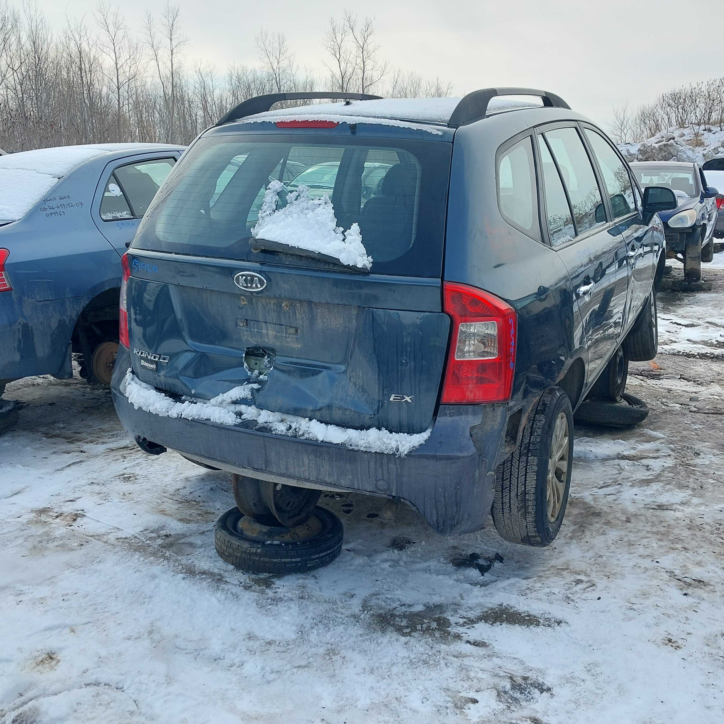 KIA RONDO 2010