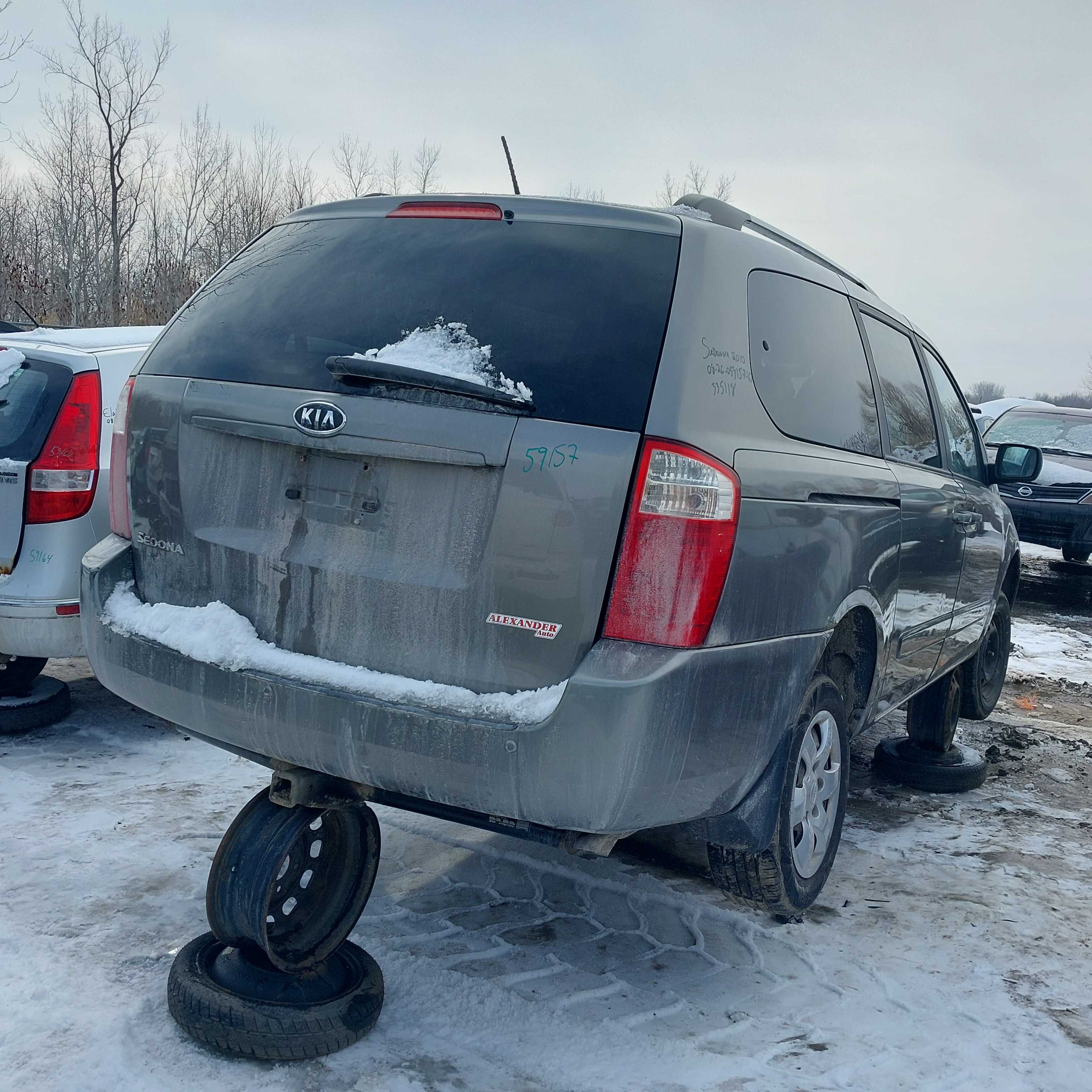 KIA SEDONA 2010
