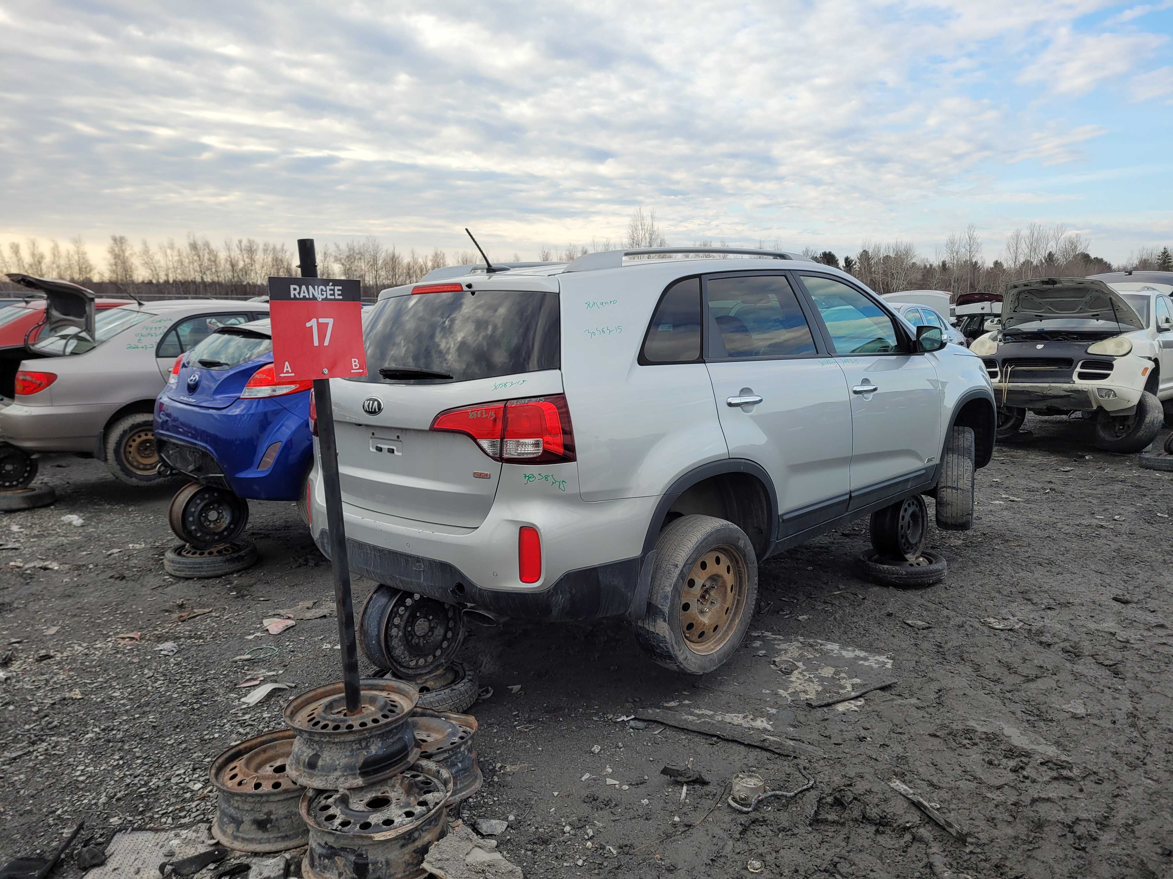 KIA SORENTO 2015