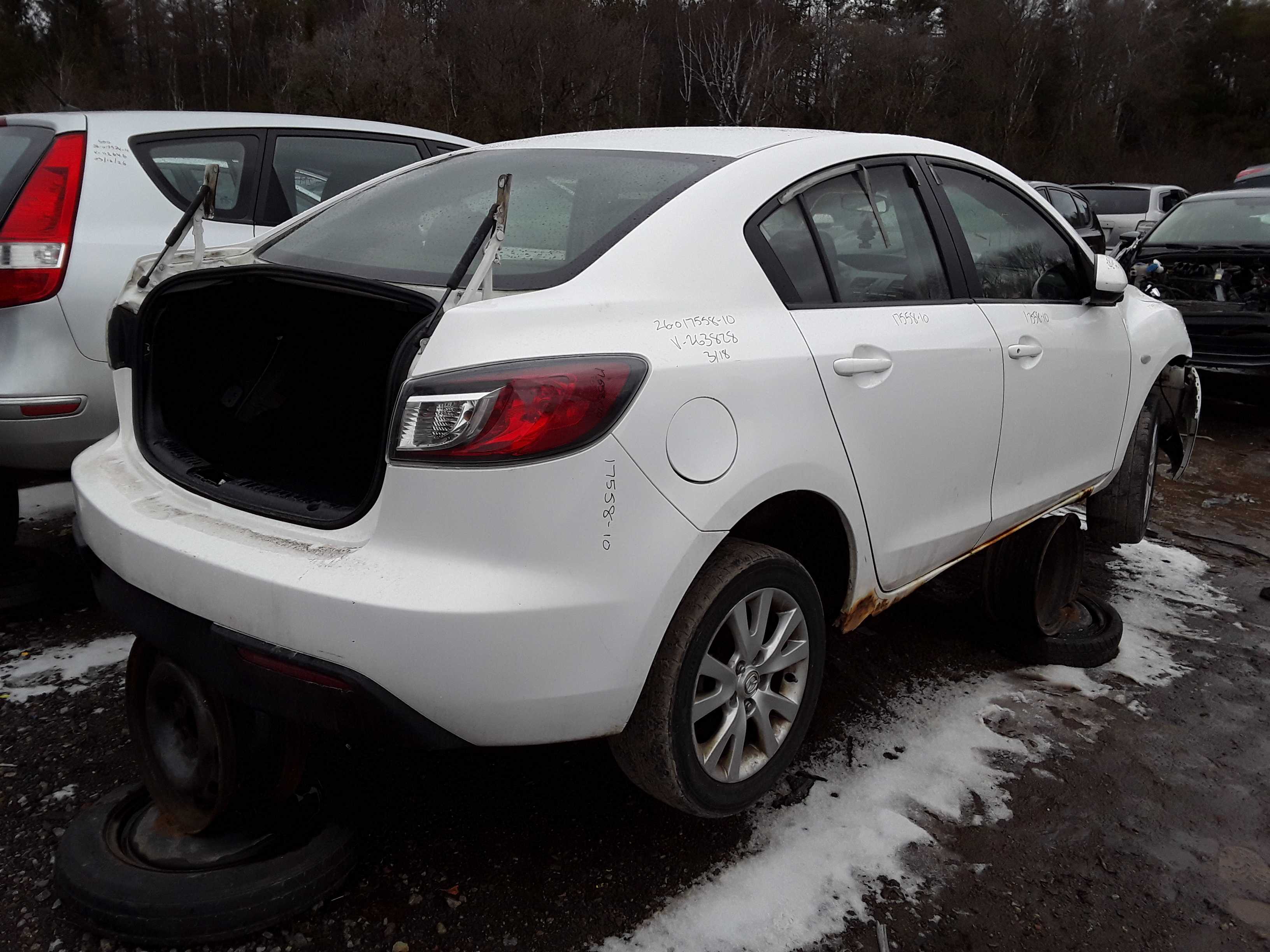 MAZDA MAZDA3 2010
