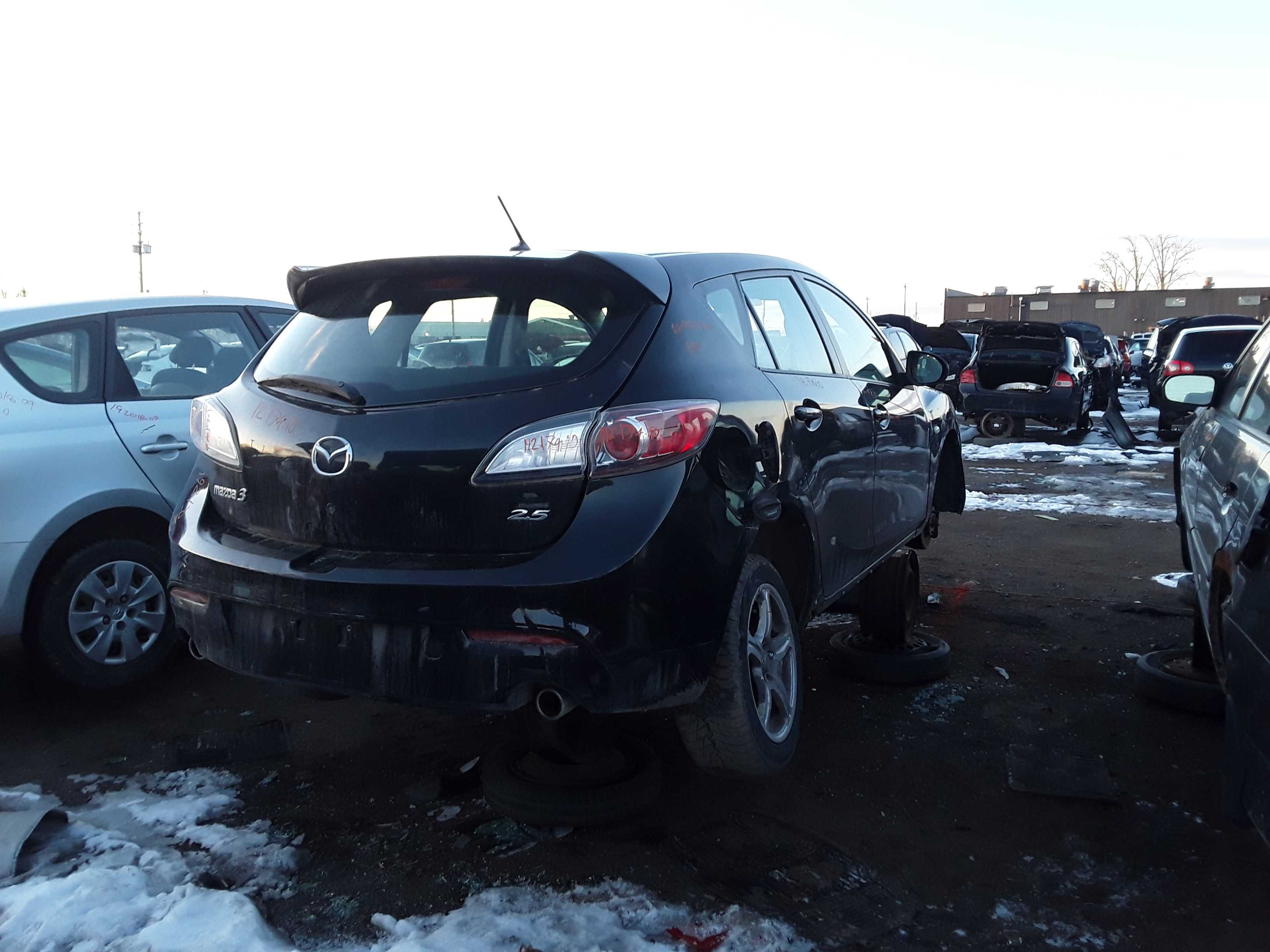 MAZDA MAZDA3 2010