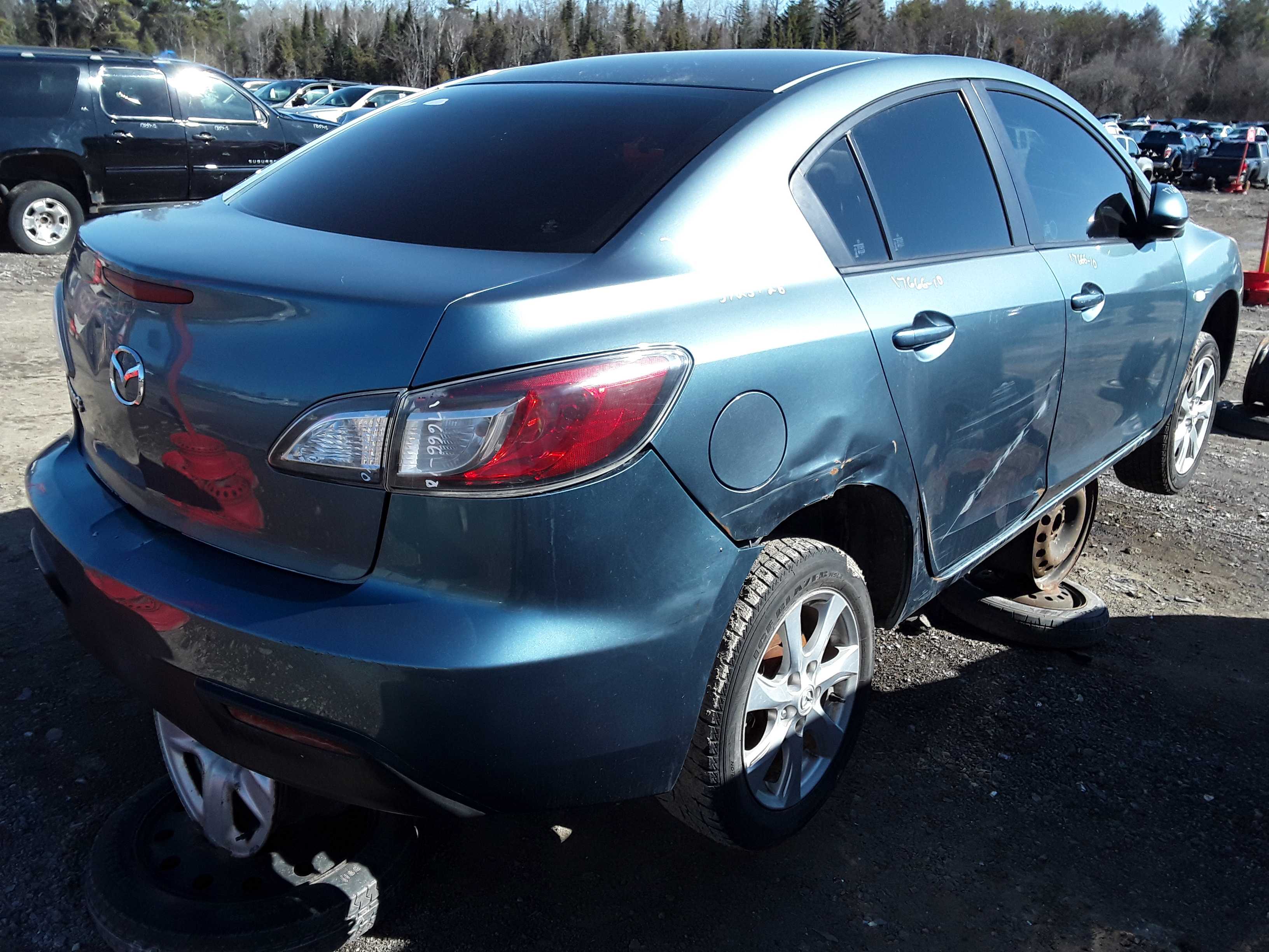 MAZDA MAZDA3 2010