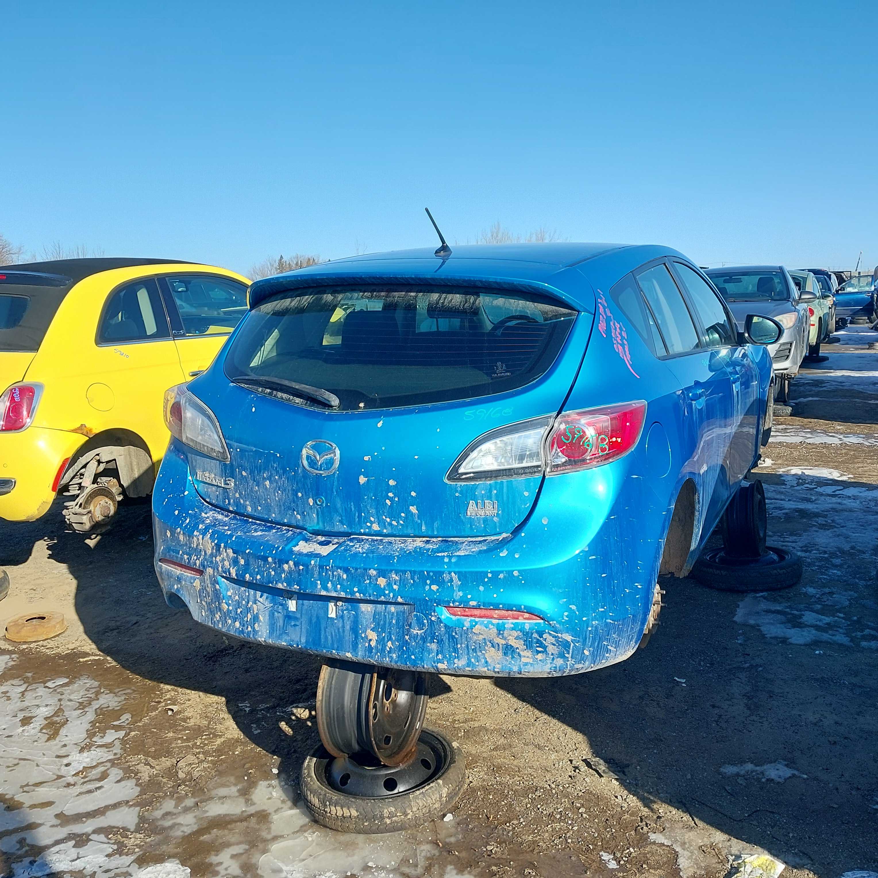 MAZDA MAZDA3 2011