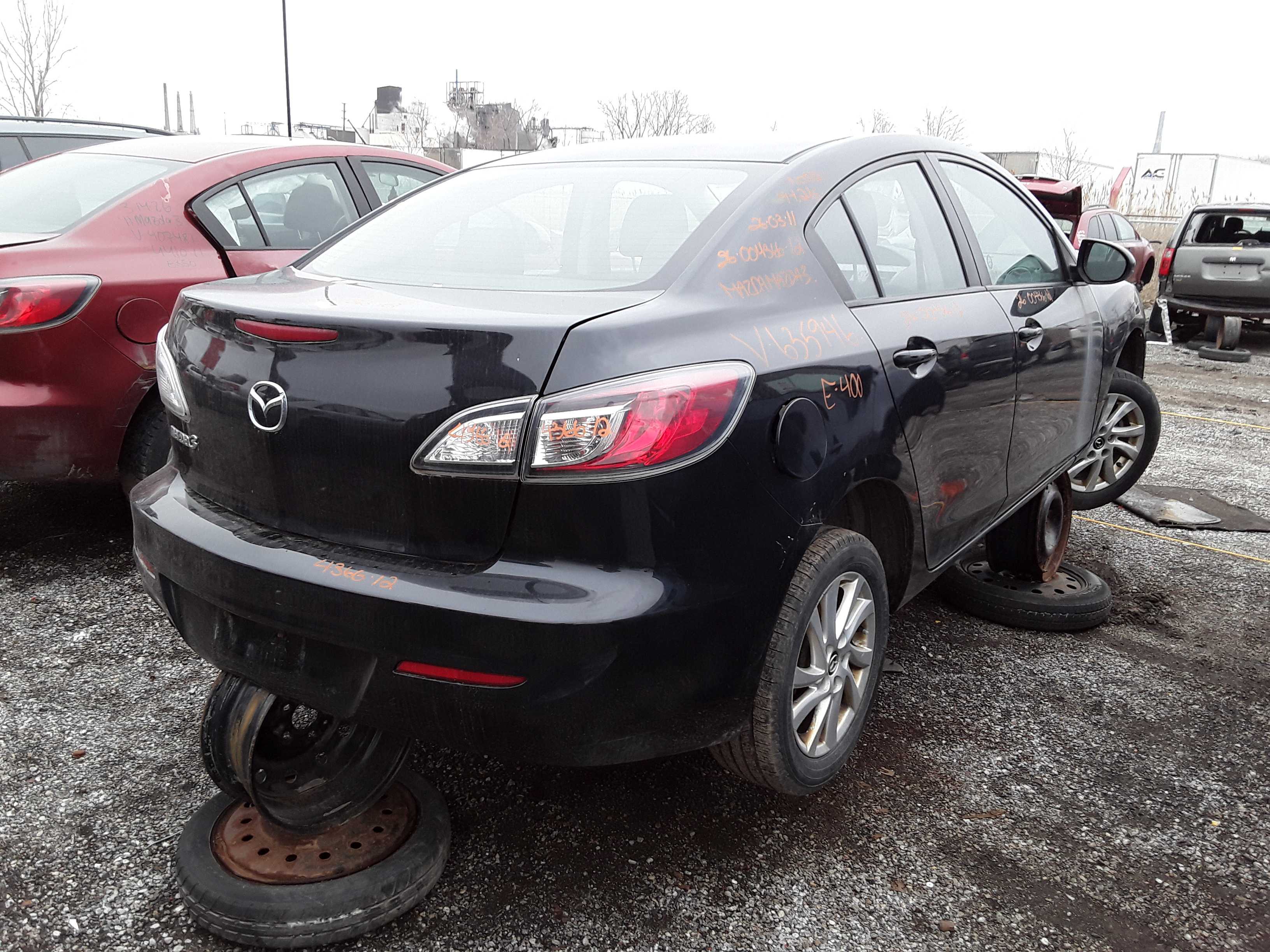MAZDA MAZDA3 2012