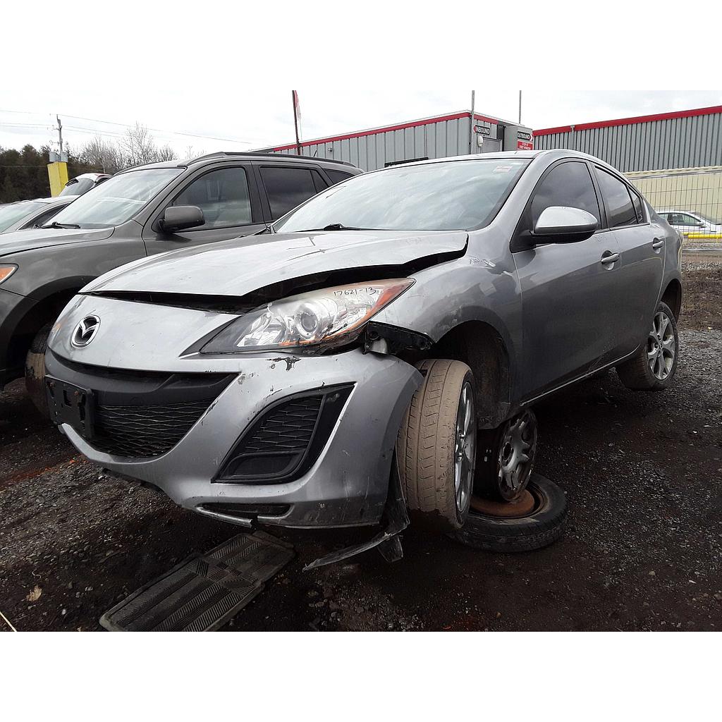 MAZDA MAZDA3 2013