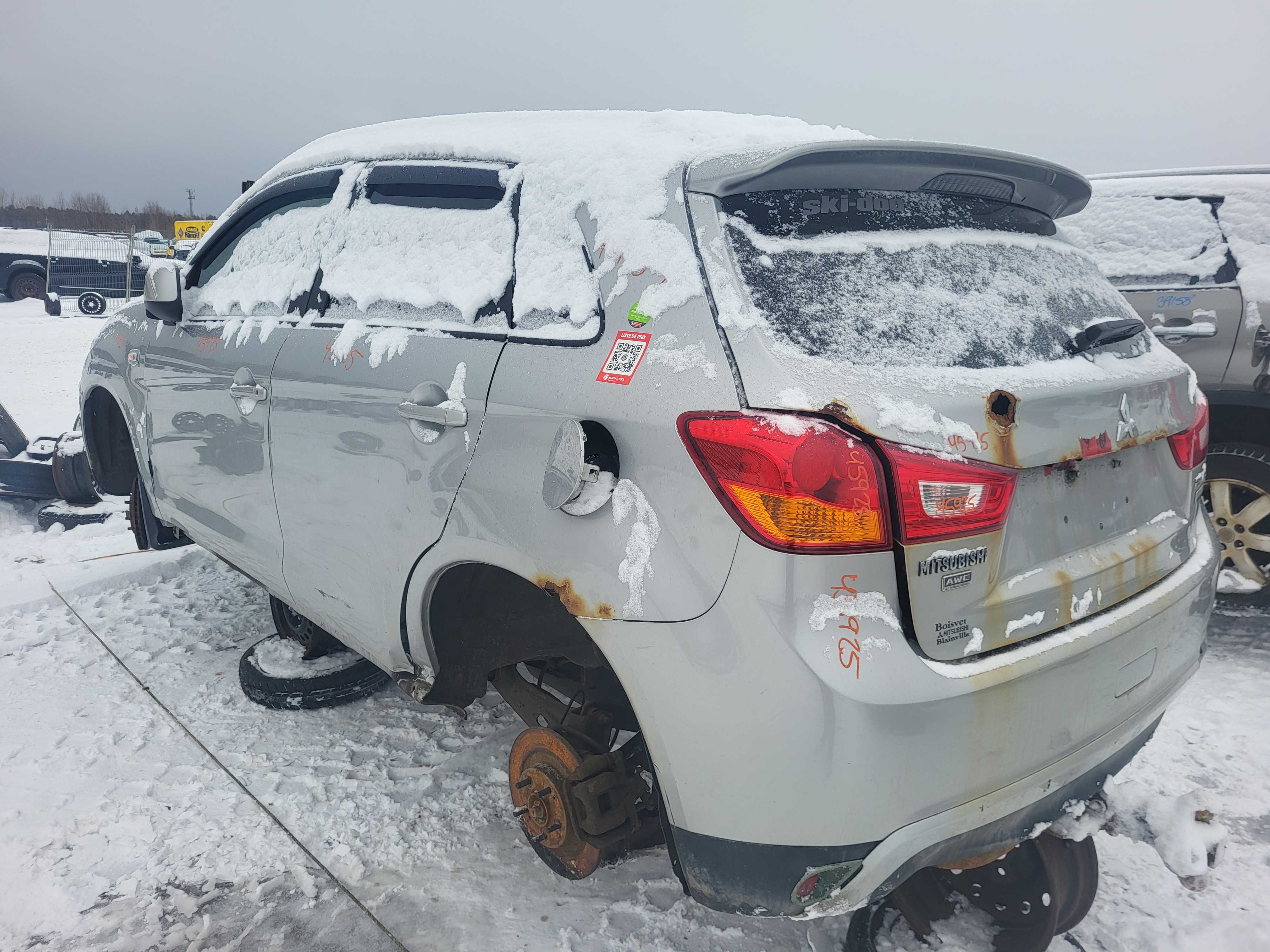 MITSUBISHI RVR 2014