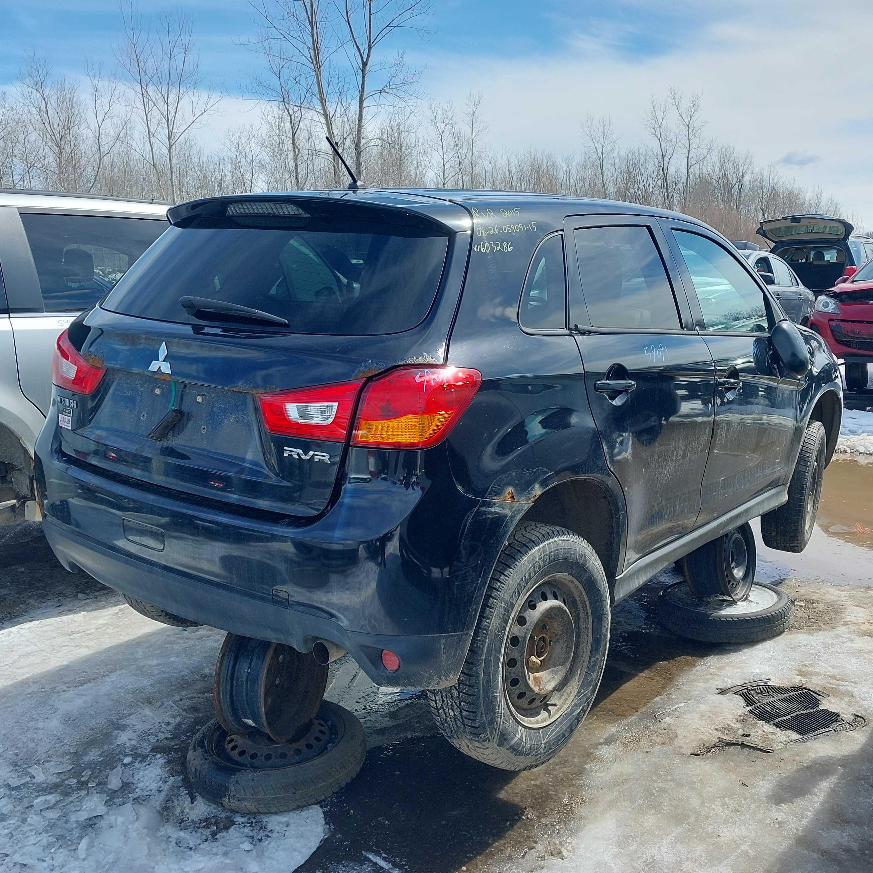 MITSUBISHI RVR 2015