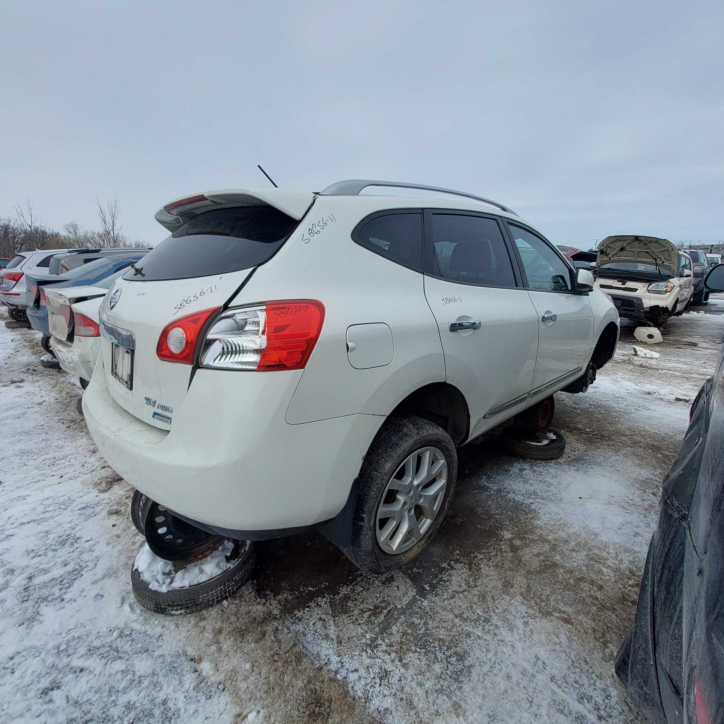 NISSAN ROGUE 2011