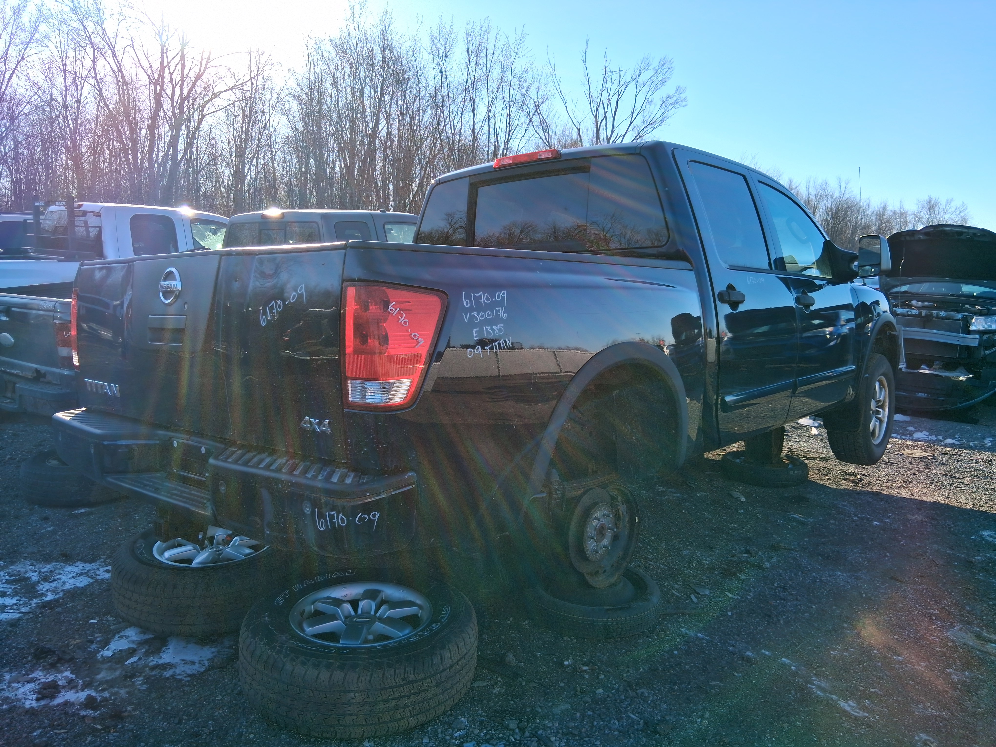 NISSAN TITAN 2009