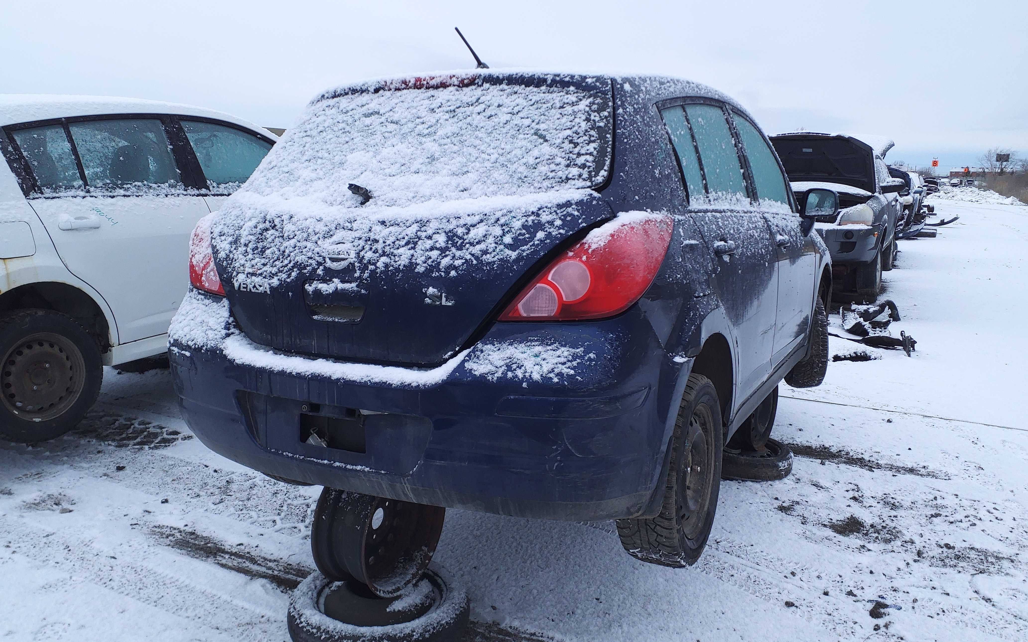 NISSAN VERSA 2009