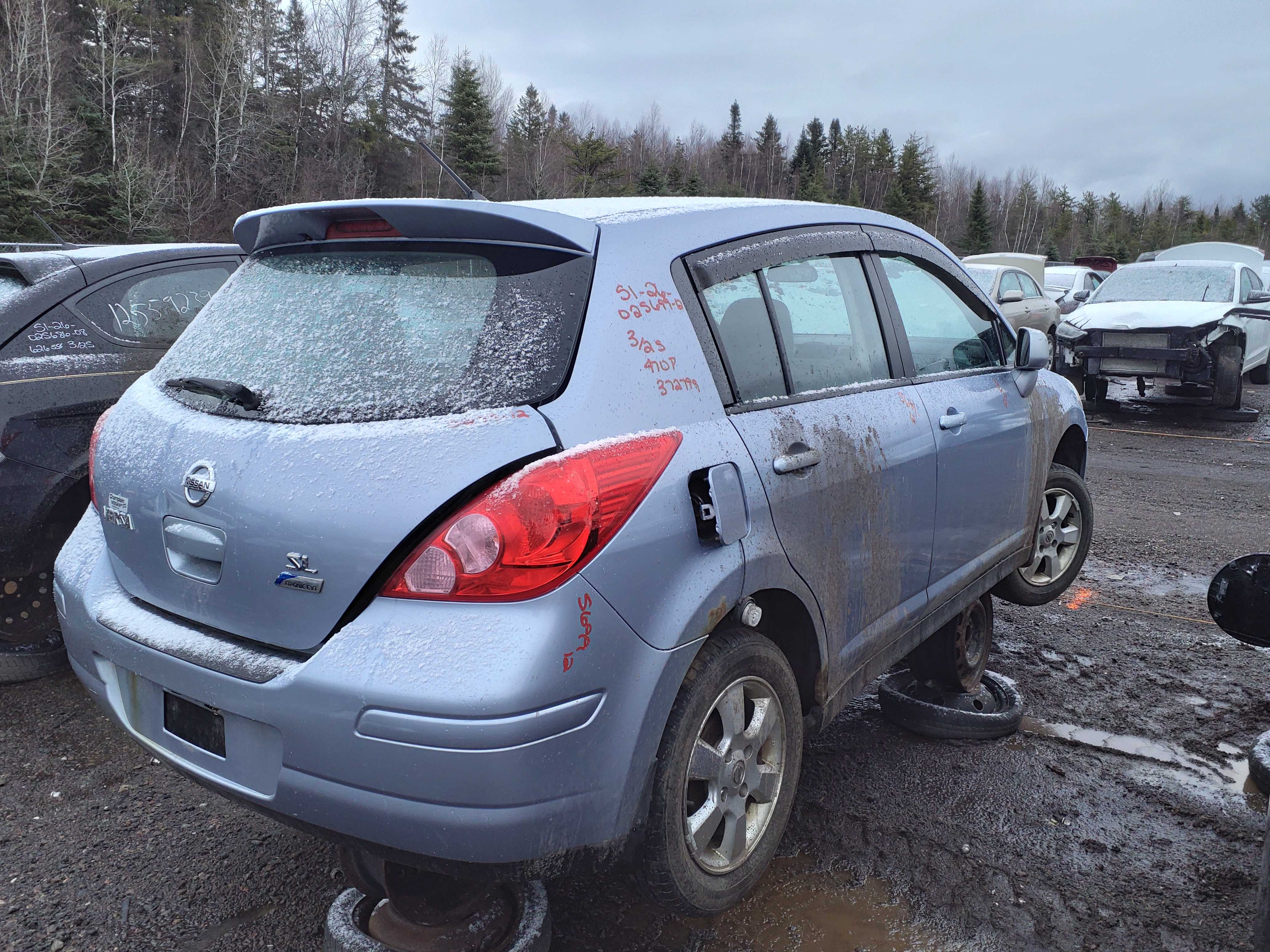 NISSAN VERSA 2012