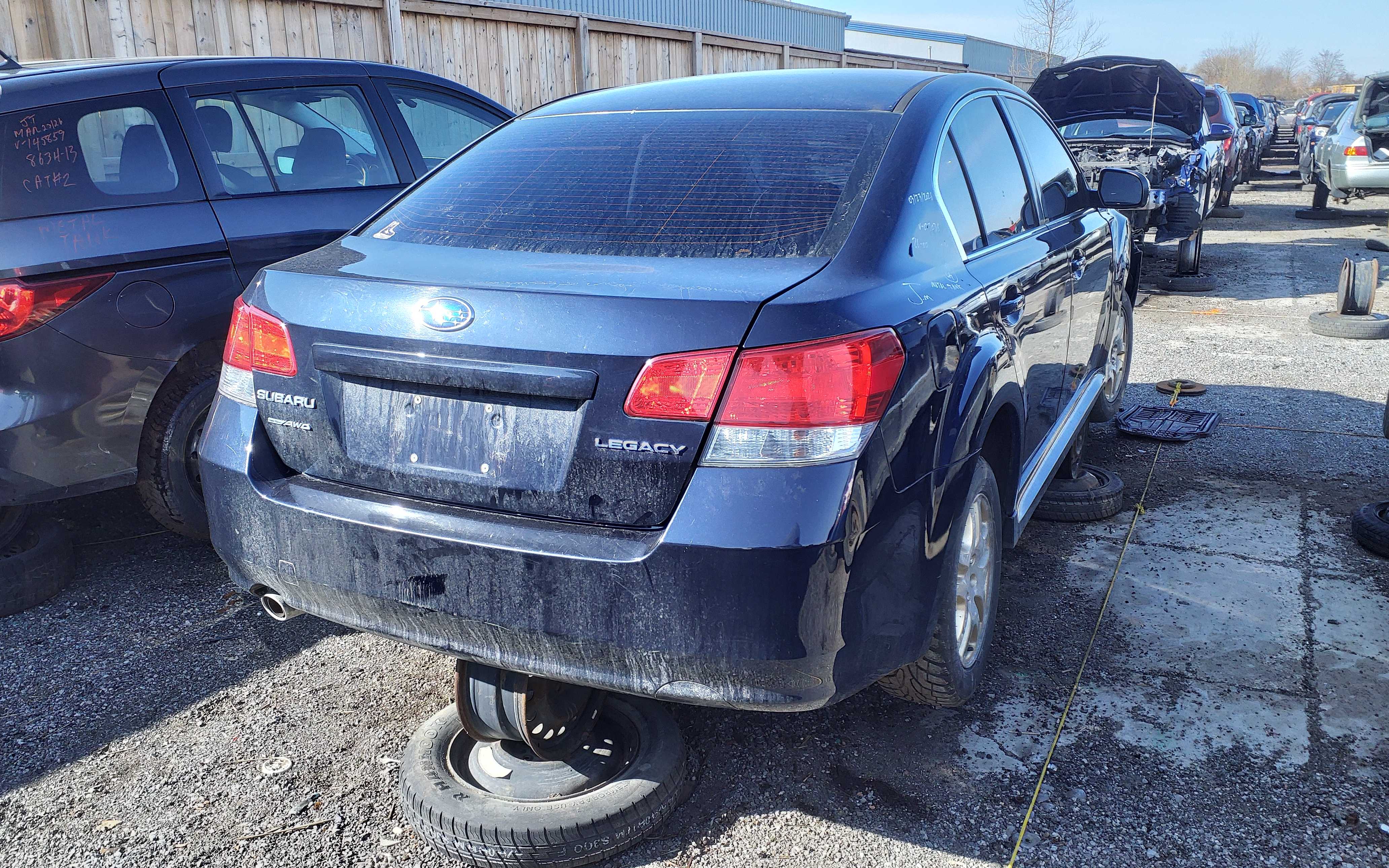 SUBARU LEGACY 2012