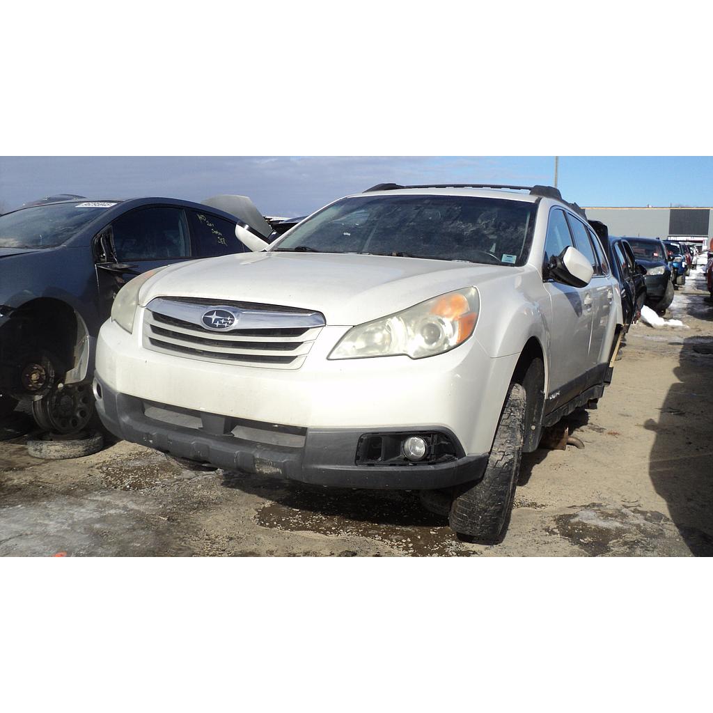 SUBARU OUTBACK 2010