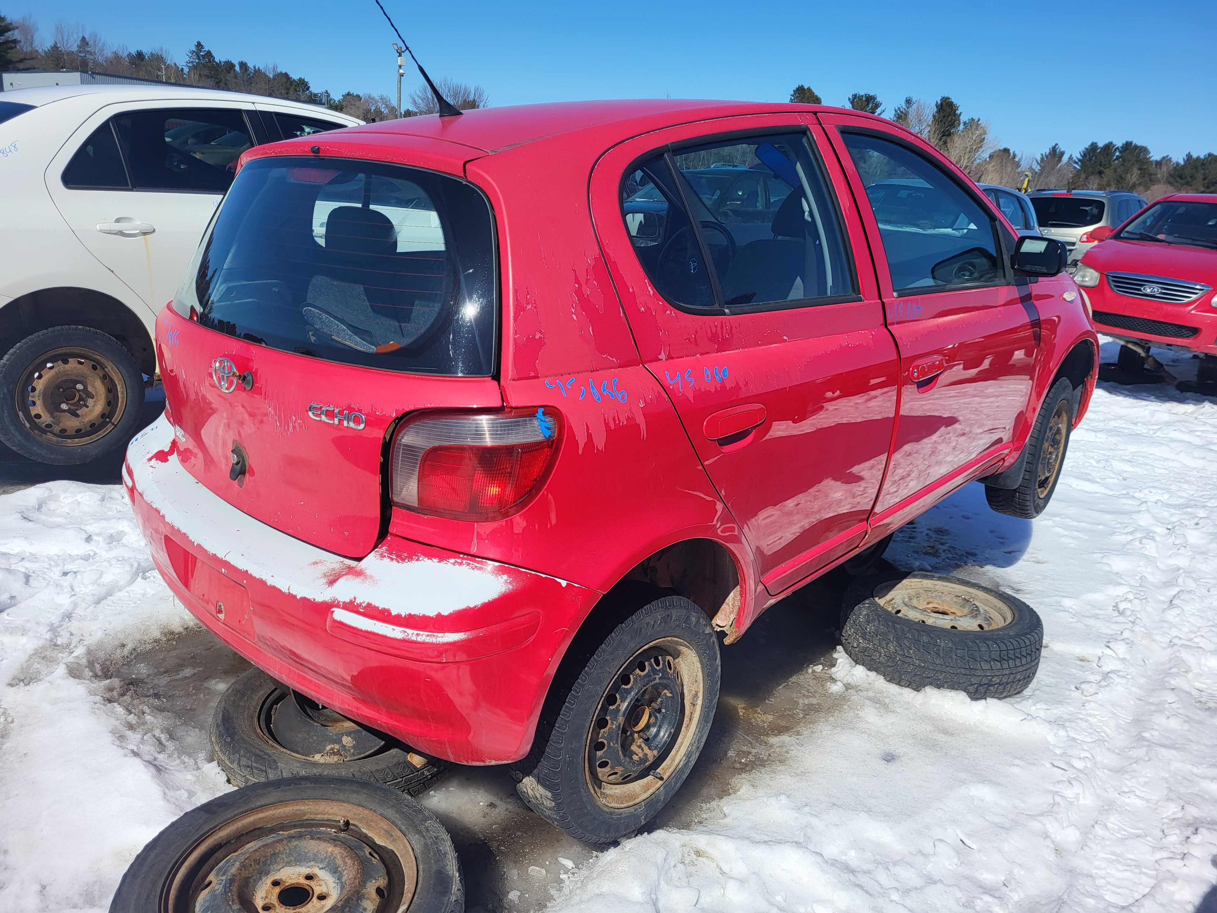TOYOTA ECHO 2004