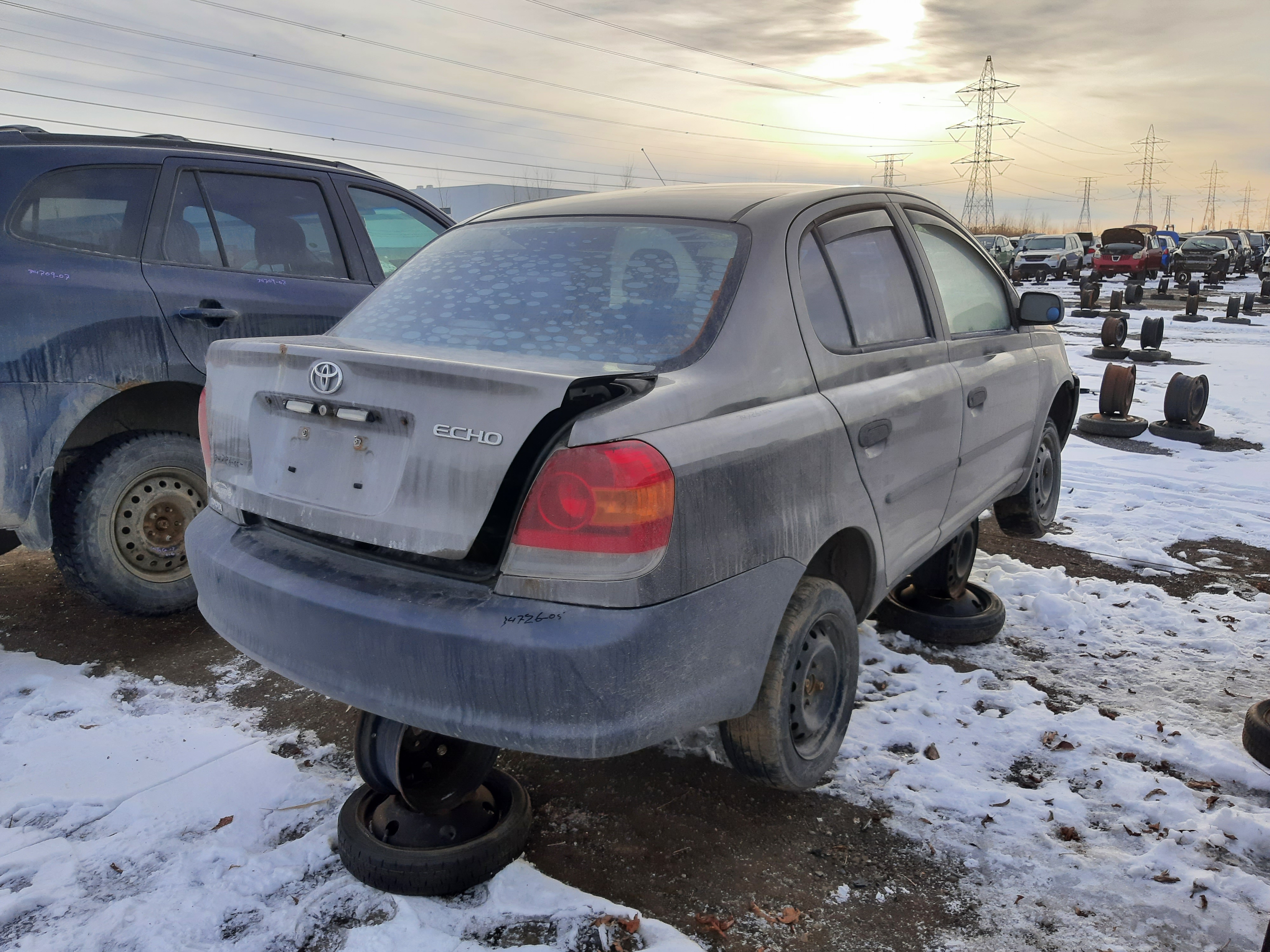 TOYOTA ECHO 2005