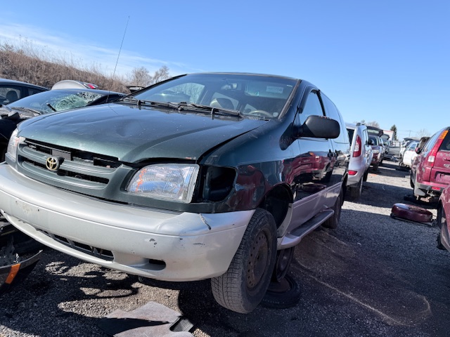 TOYOTA SIENNA 2000