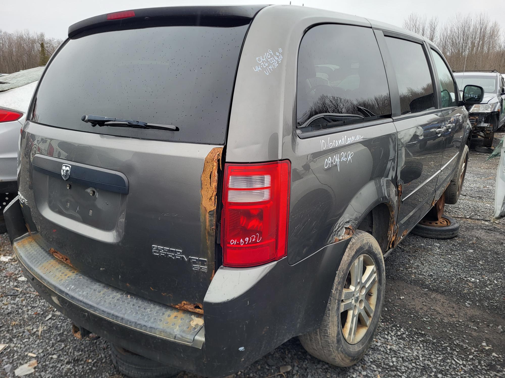 DODGE GRAND CARAVAN 2010