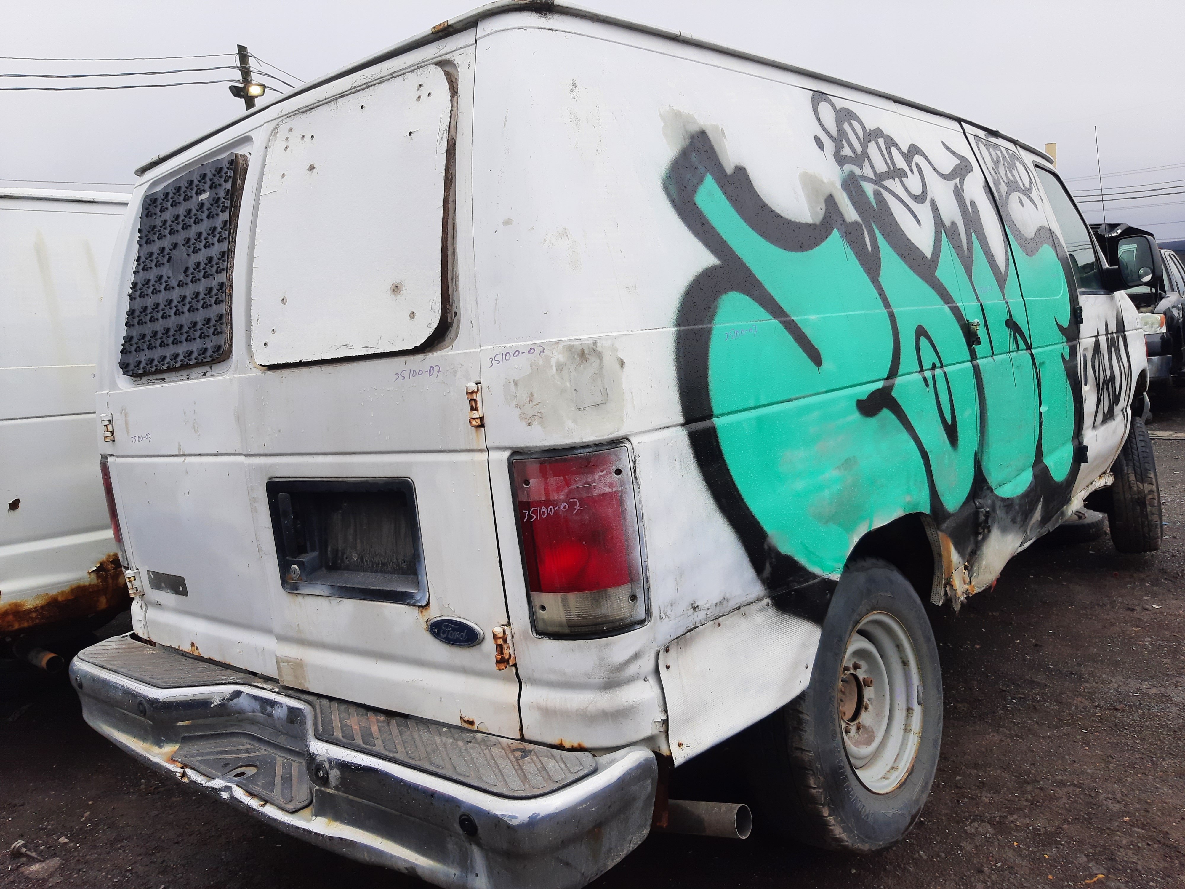 FORD ECONOLINE 2007