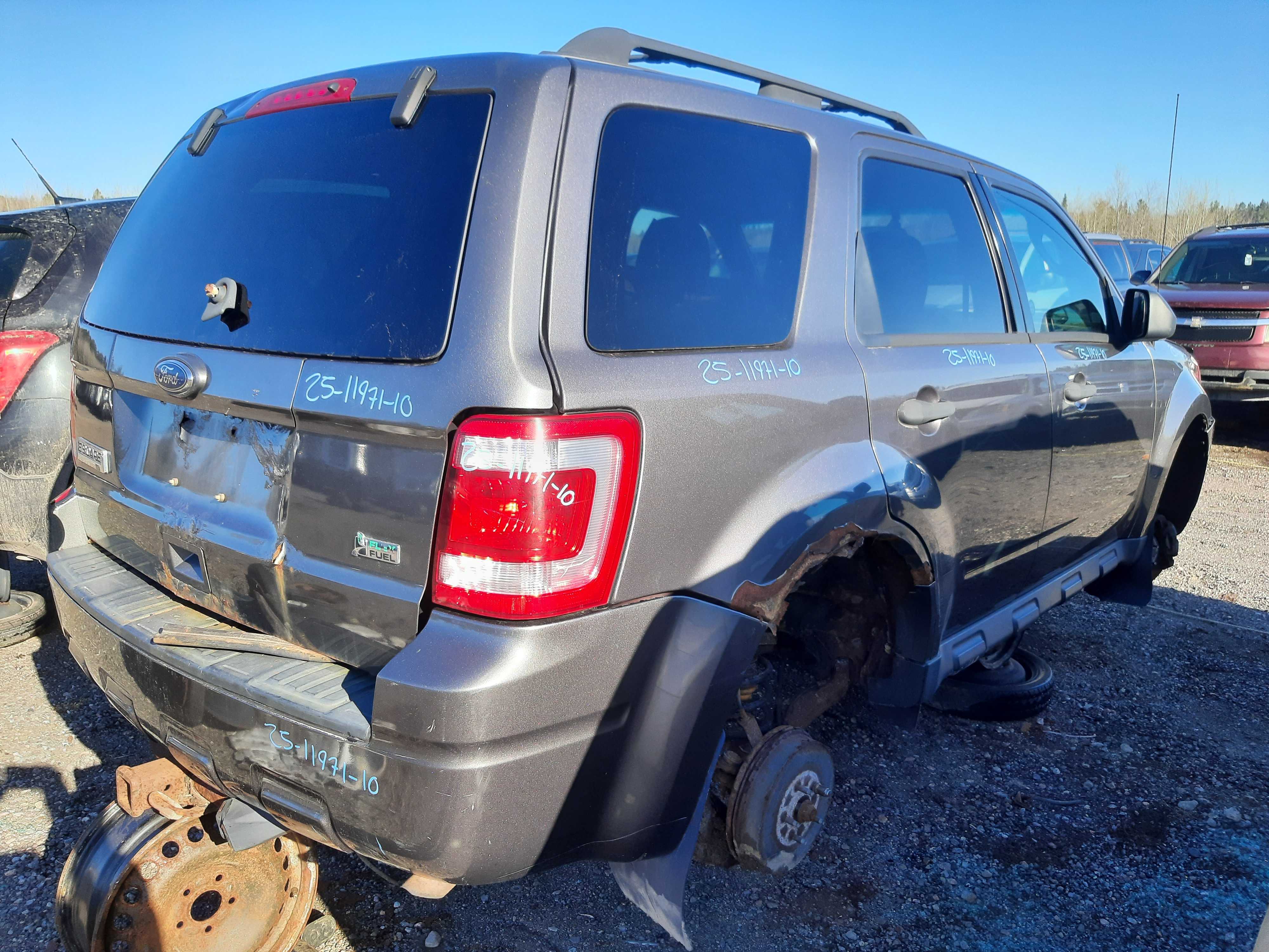 FORD ESCAPE 2010