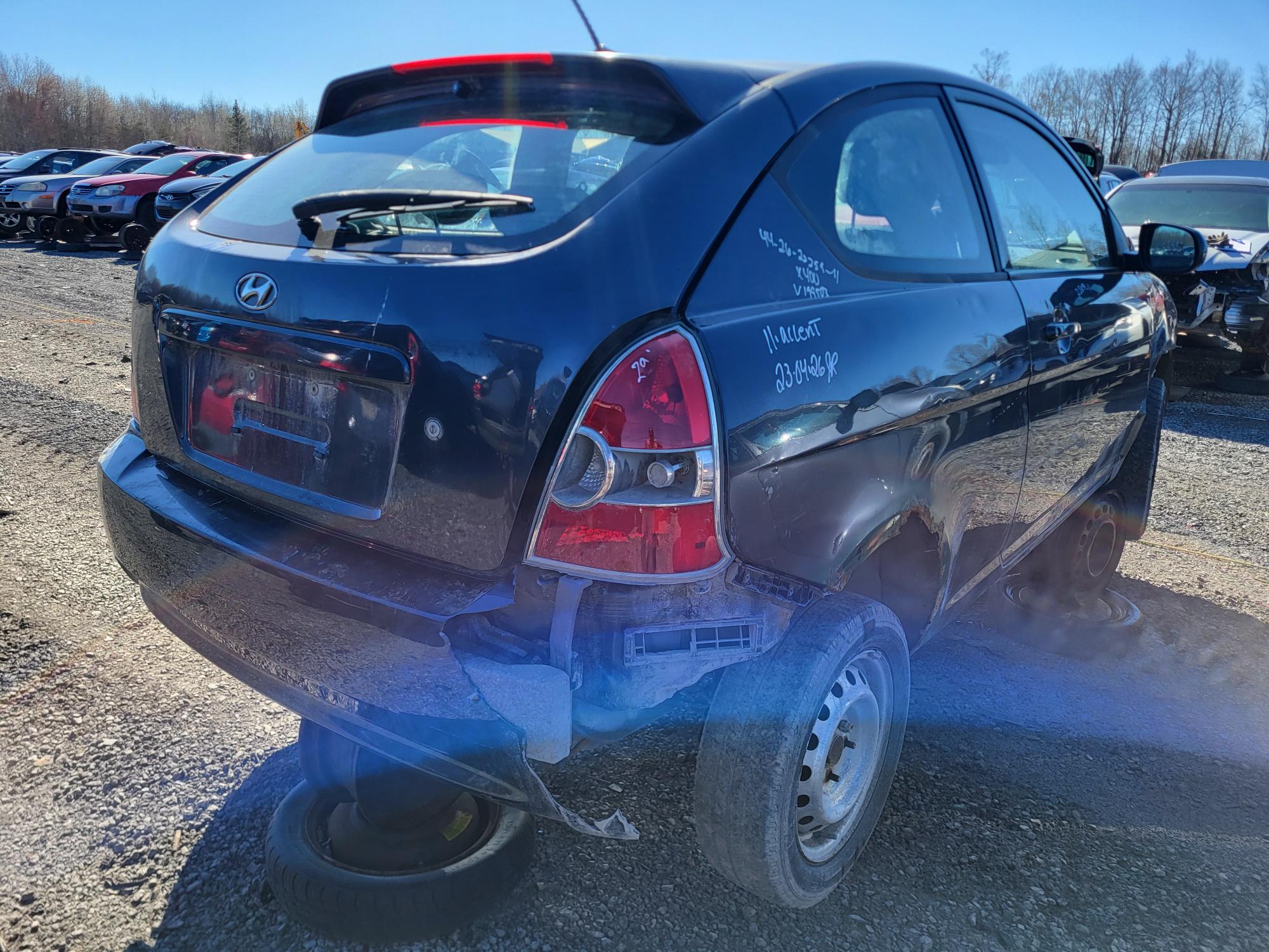 HYUNDAI ACCENT 2011