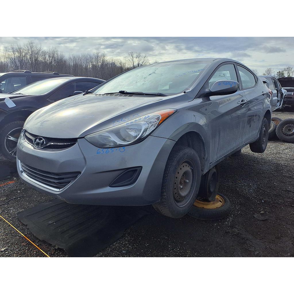 HYUNDAI ELANTRA 2013
