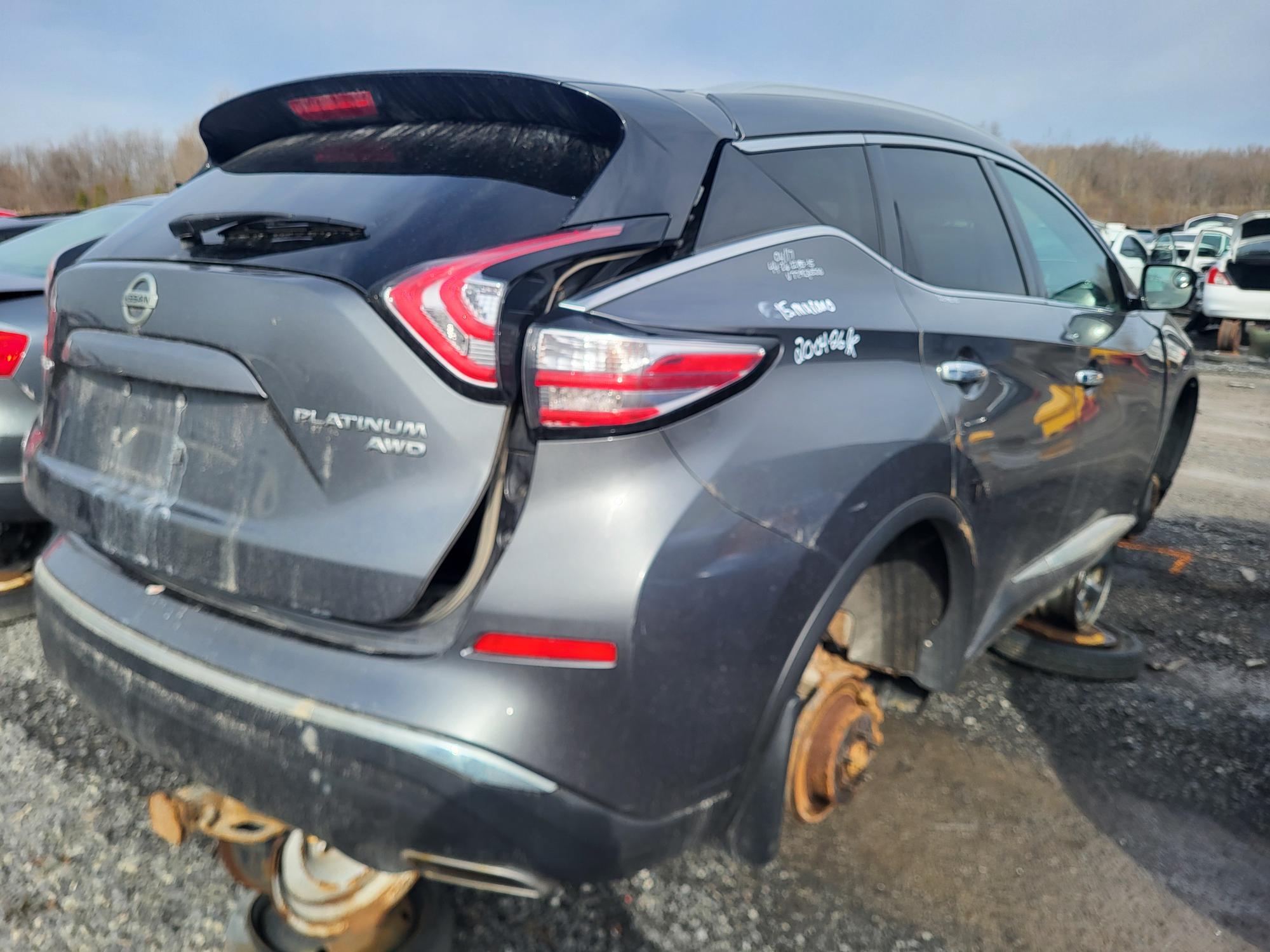 NISSAN MURANO 2015