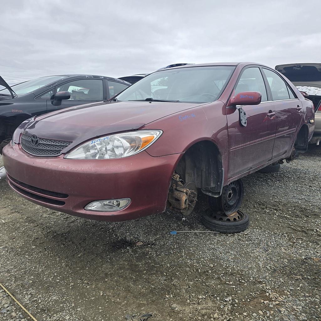 TOYOTA CAMRY 2004