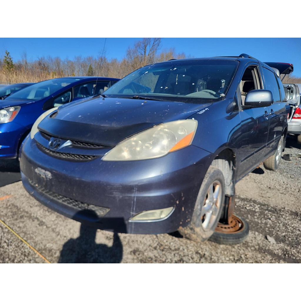 TOYOTA SIENNA 2007
