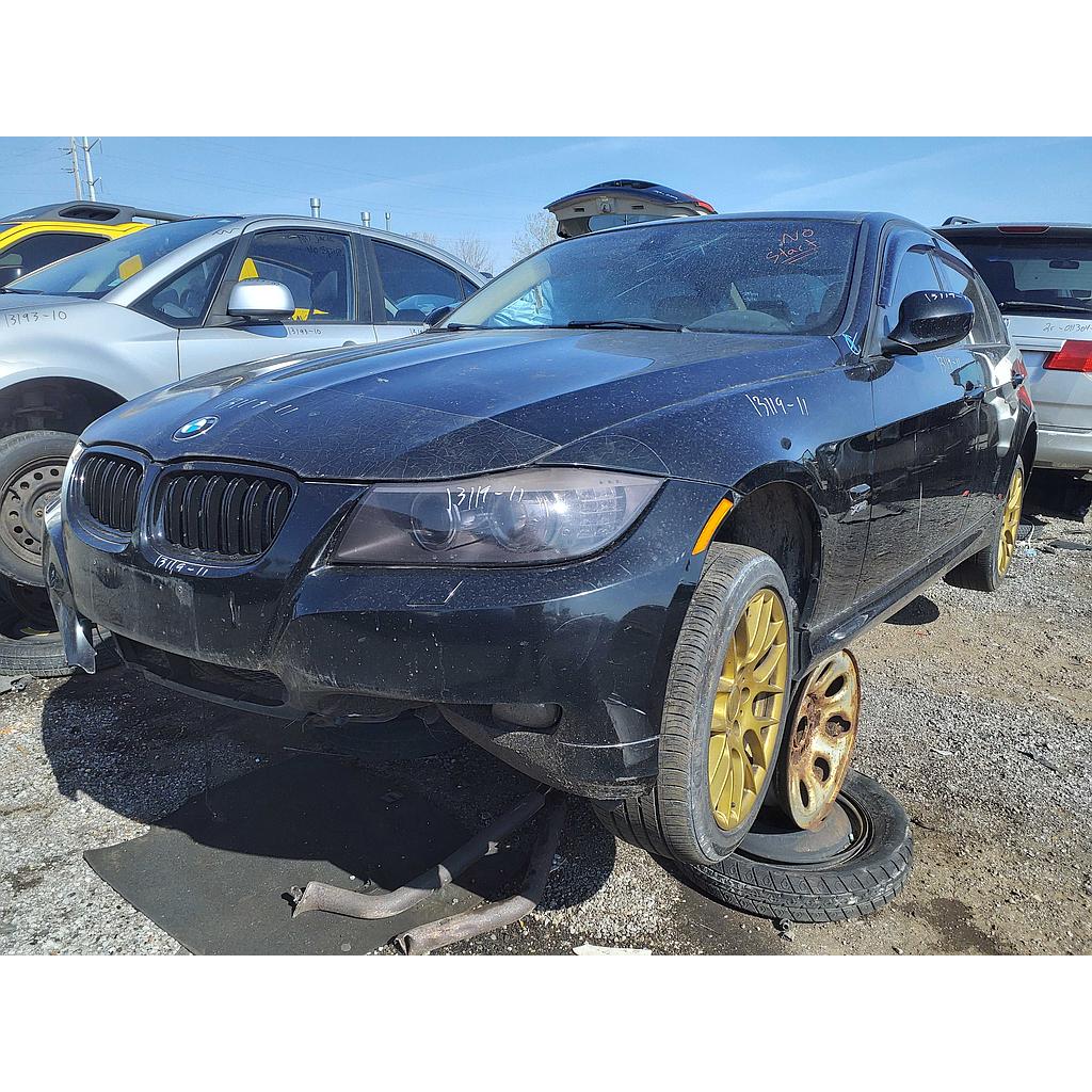 BMW 328 2011