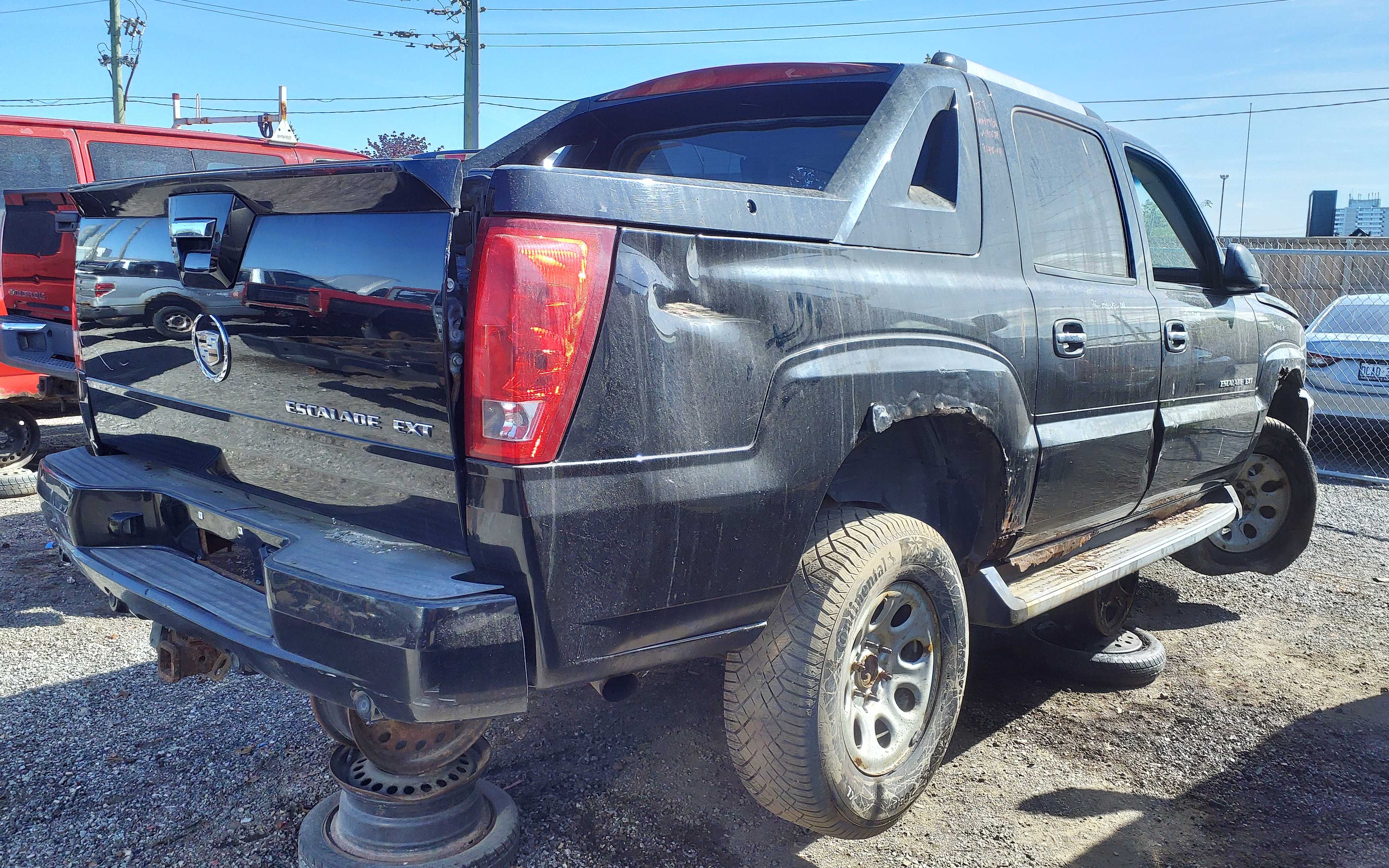 CADILLAC ESCALADE 2004