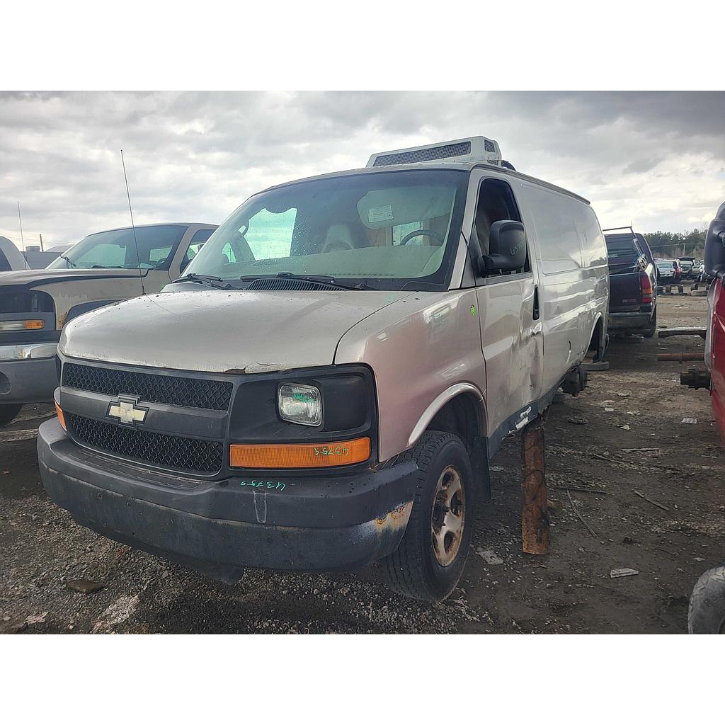 CHEVROLET EXPRESS VAN 2005