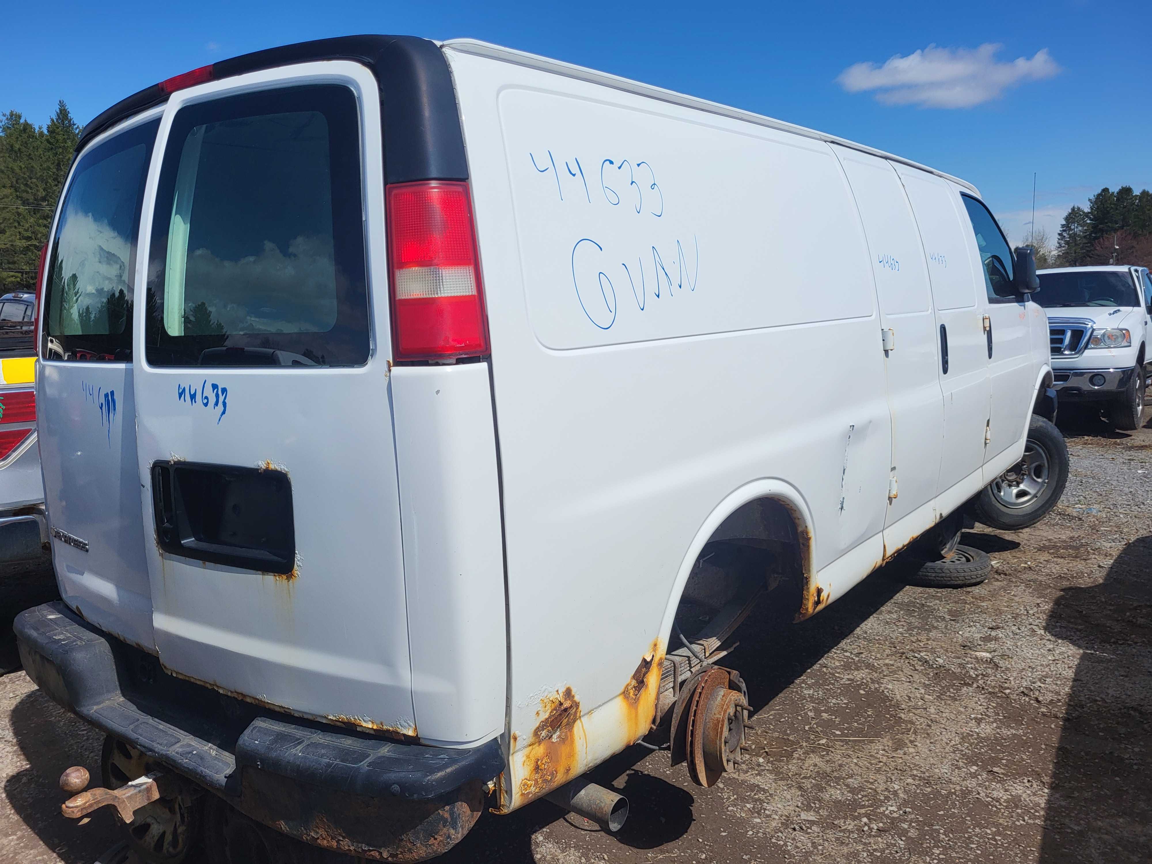 CHEVROLET EXPRESS VAN 2007