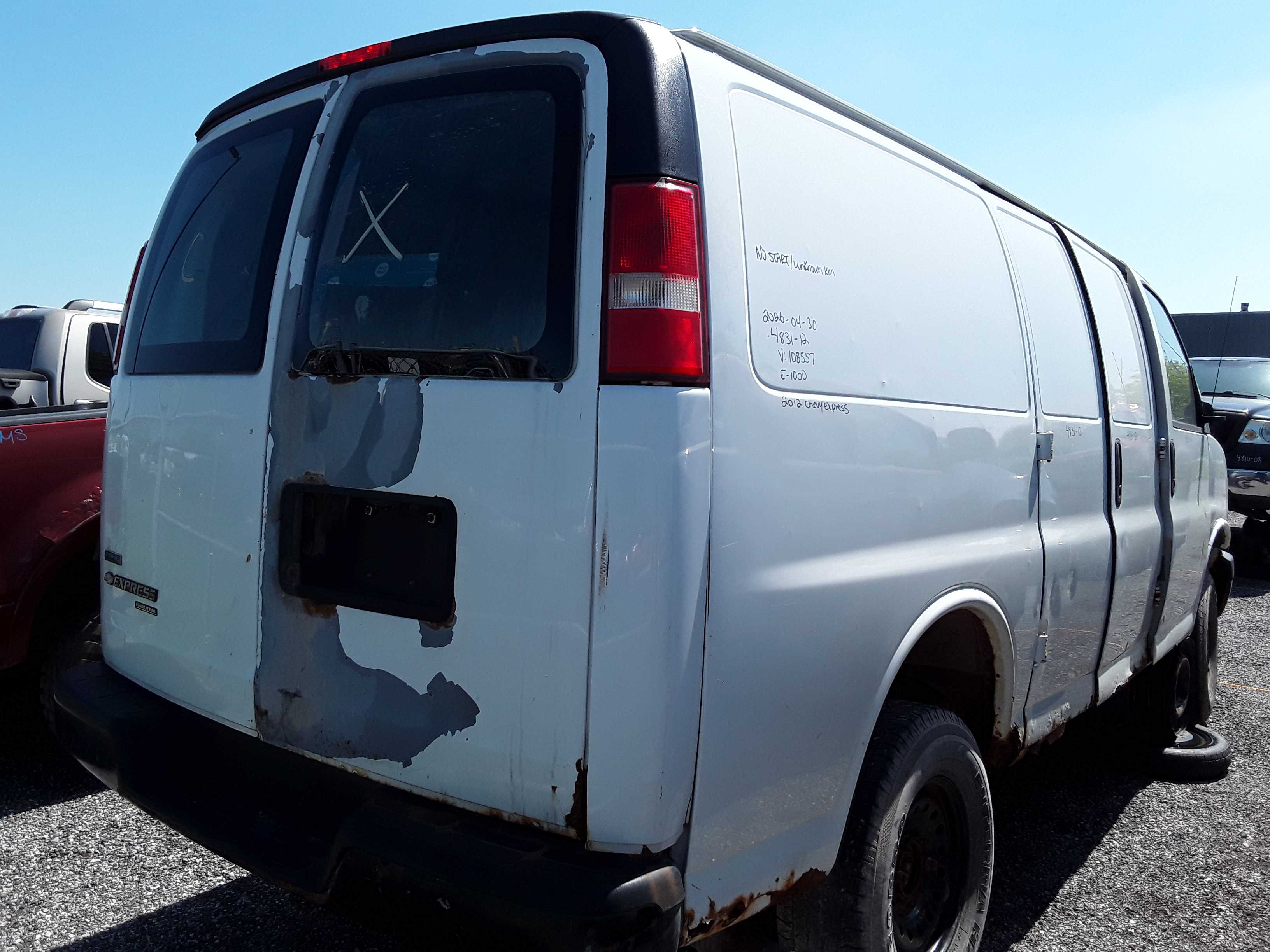 CHEVROLET EXPRESS VAN 2012