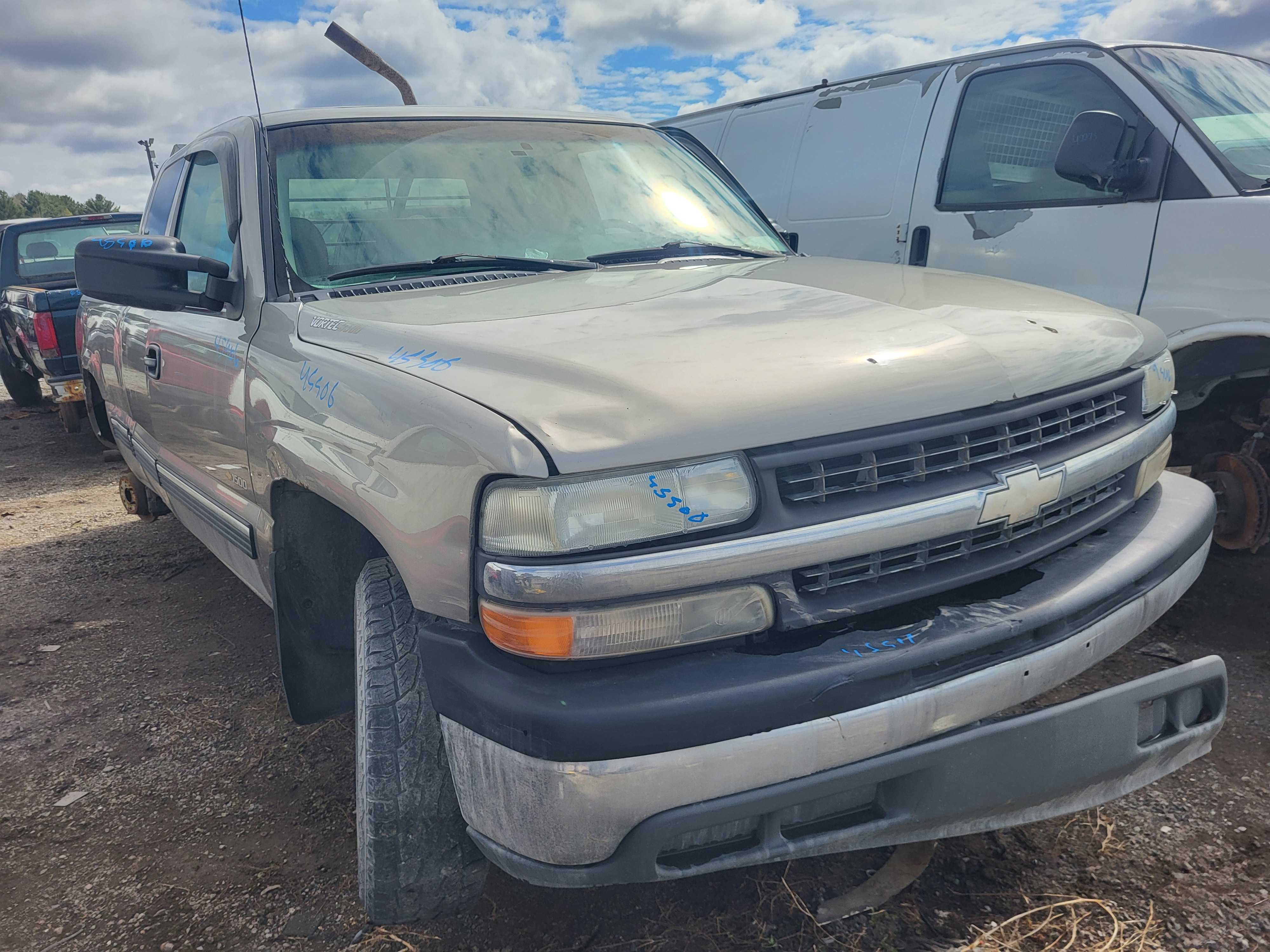 CHEVROLET SILVERADO 1500 2000