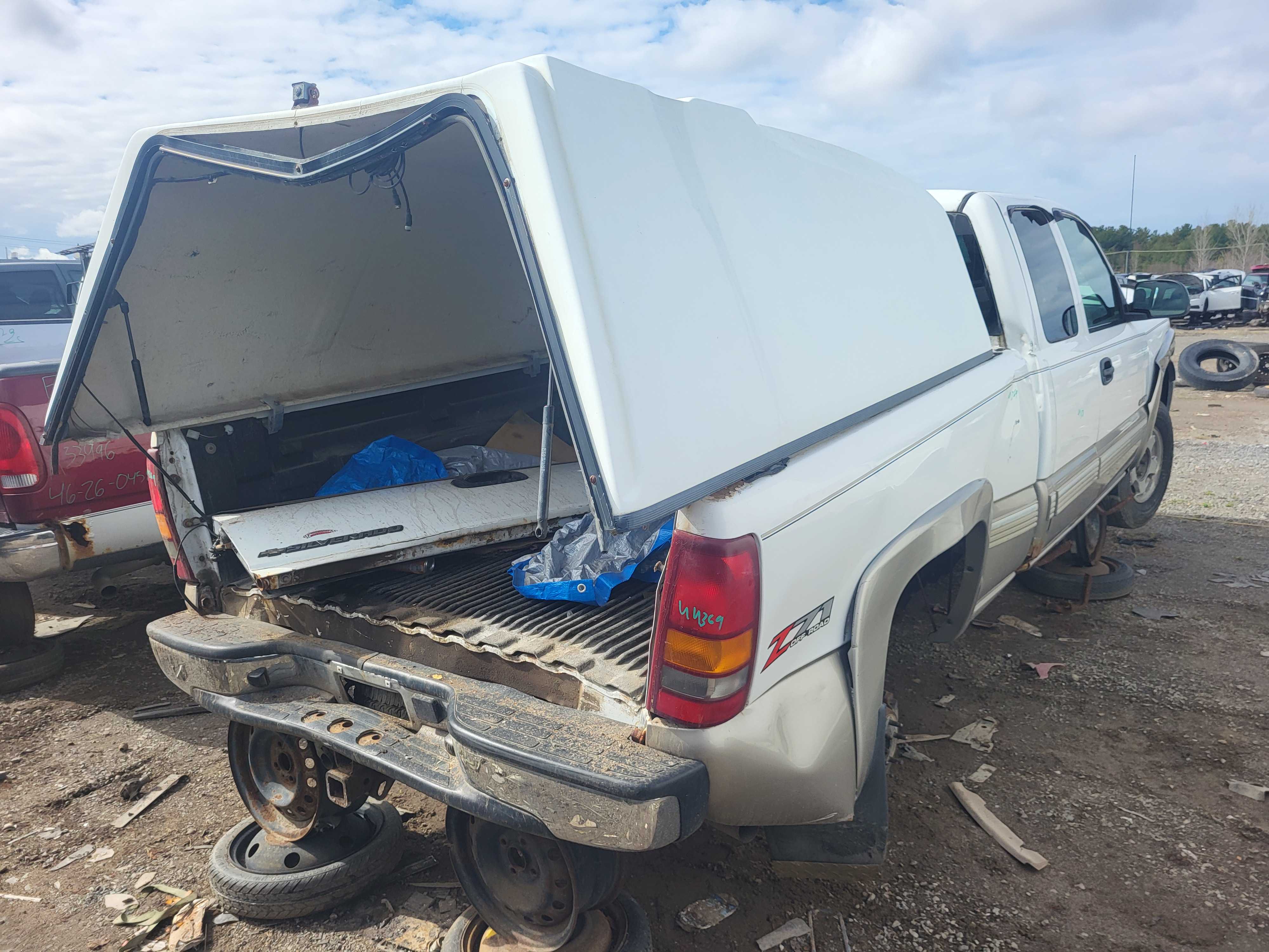 CHEVROLET SILVERADO 1500 2002