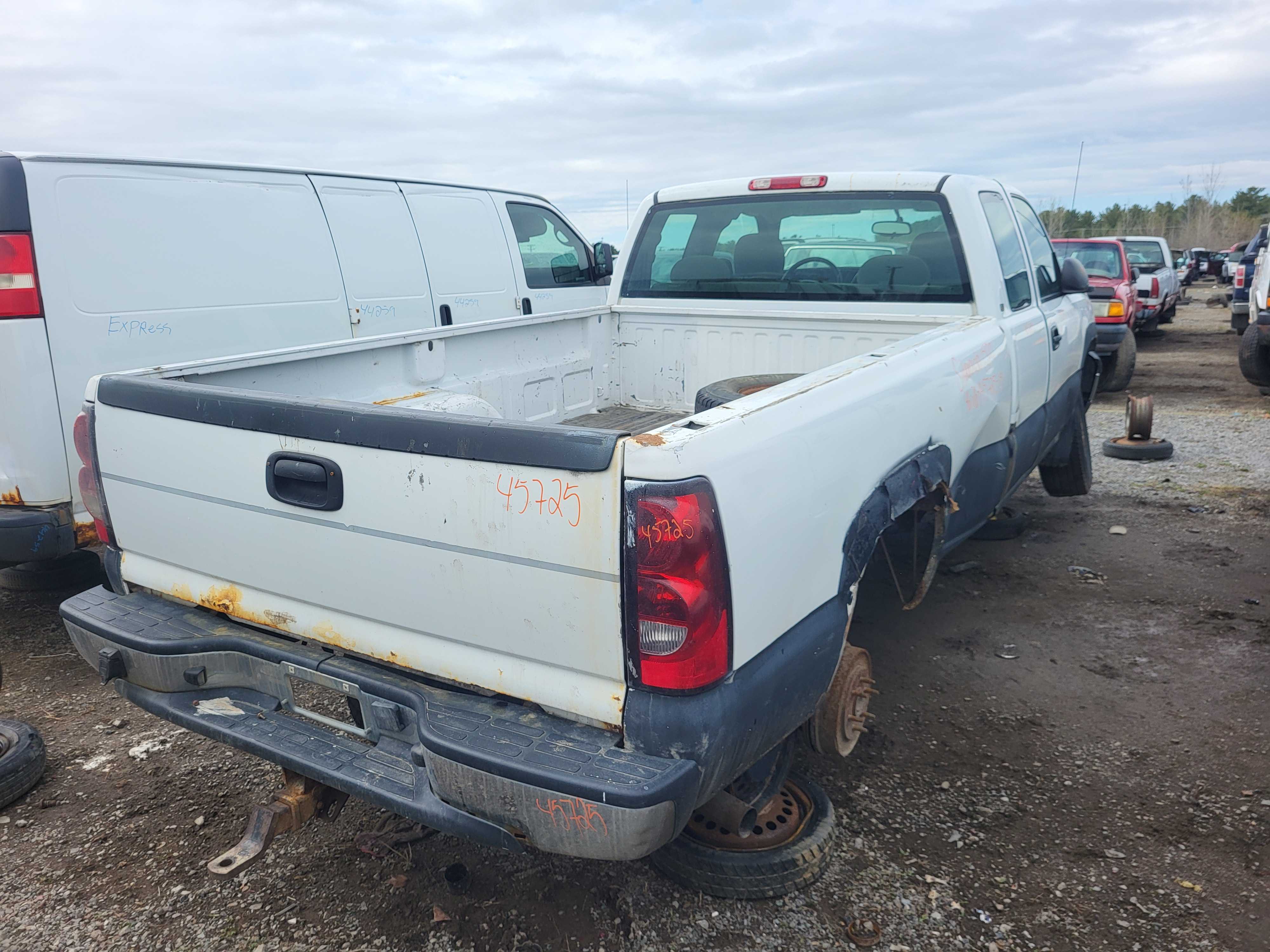 CHEVROLET SILVERADO 1500 2005