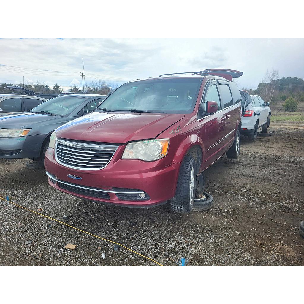 CHRYSLER TOWN & COUNTRY 2012
