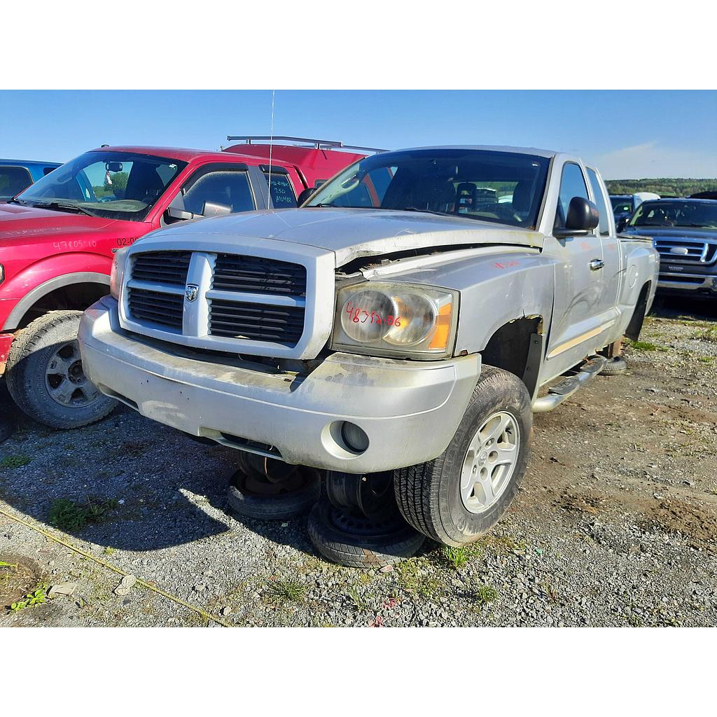 DODGE DAKOTA 2006