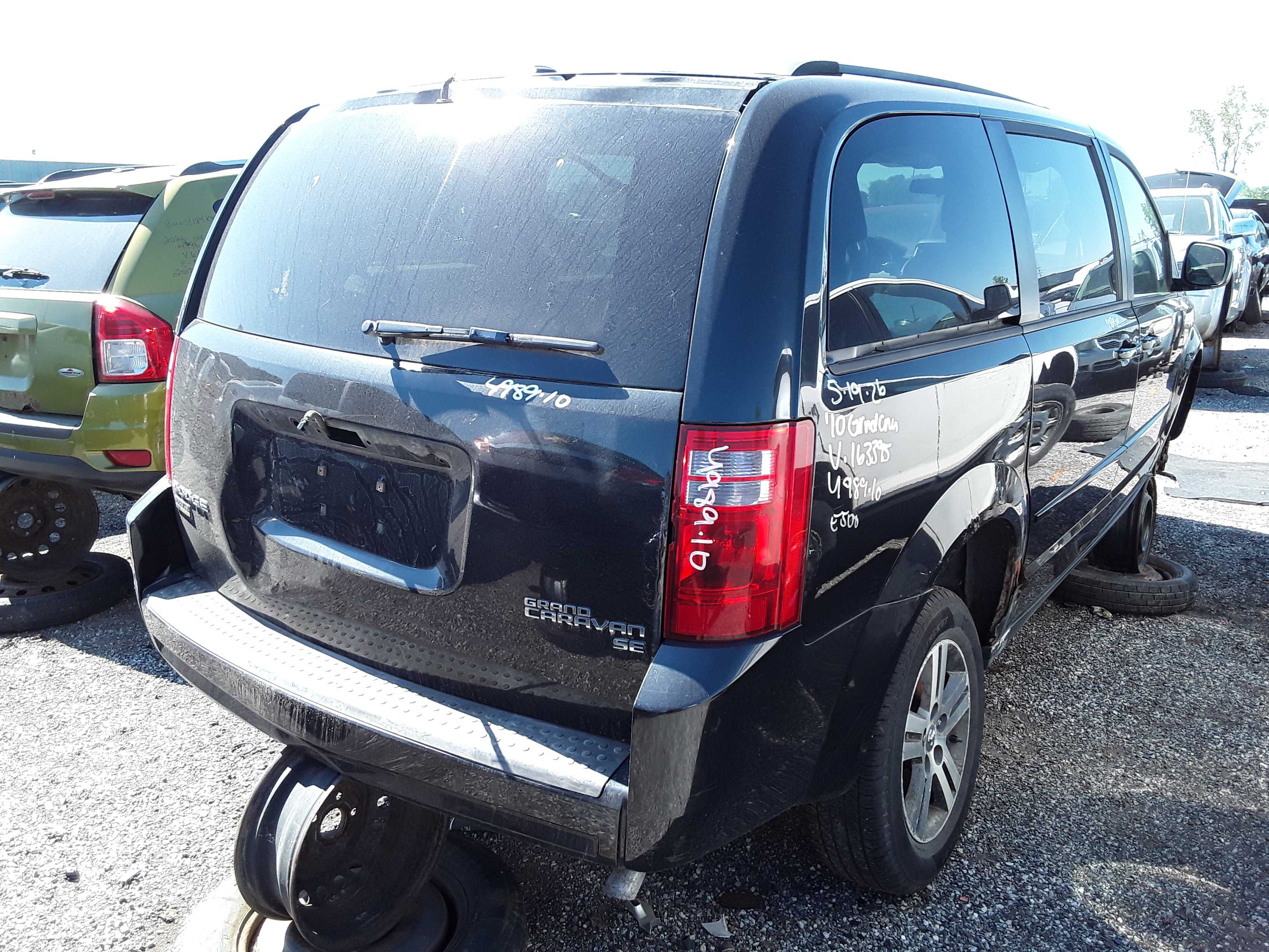 DODGE GRAND CARAVAN 2010