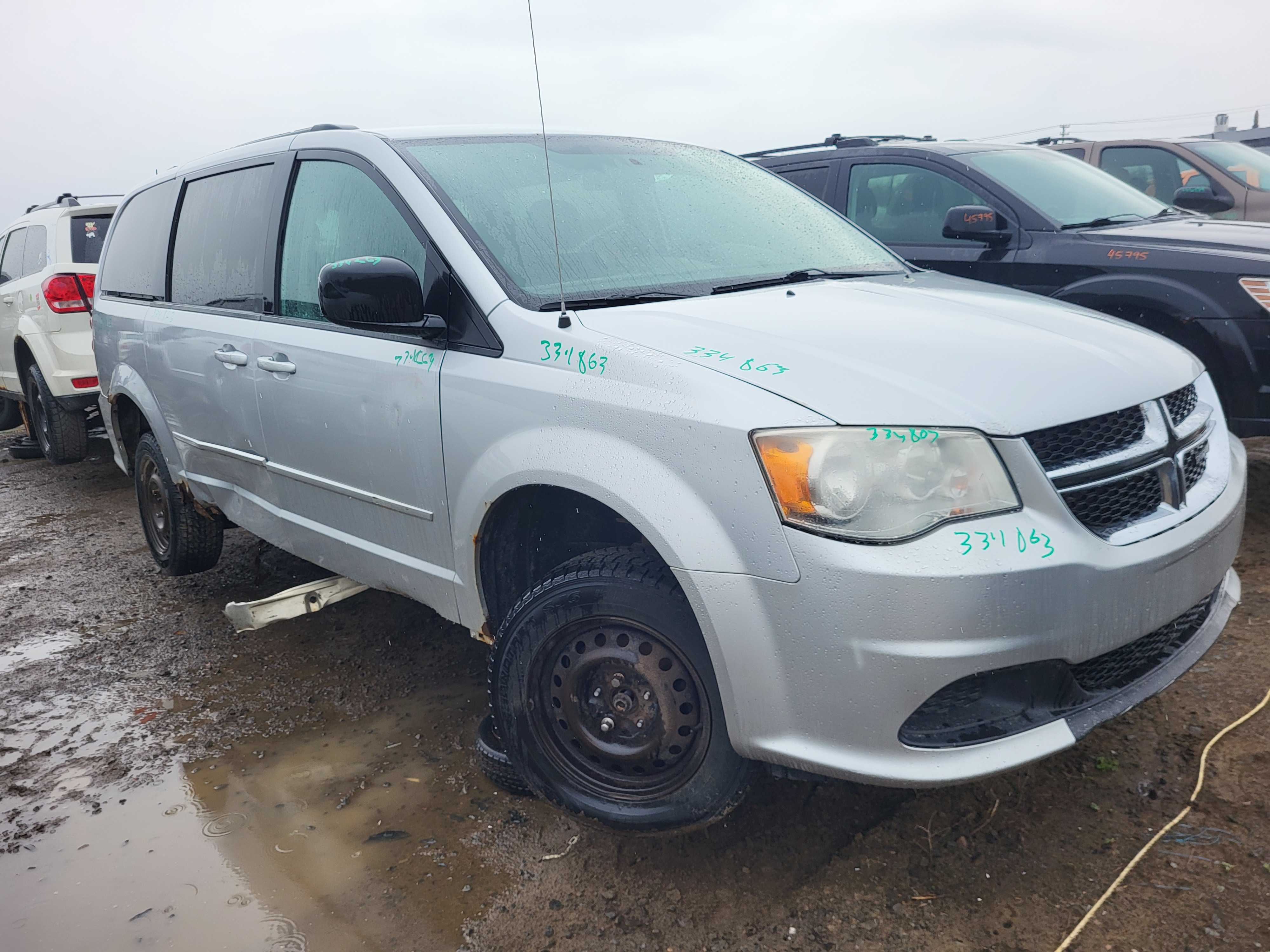 DODGE GRAND CARAVAN 2012