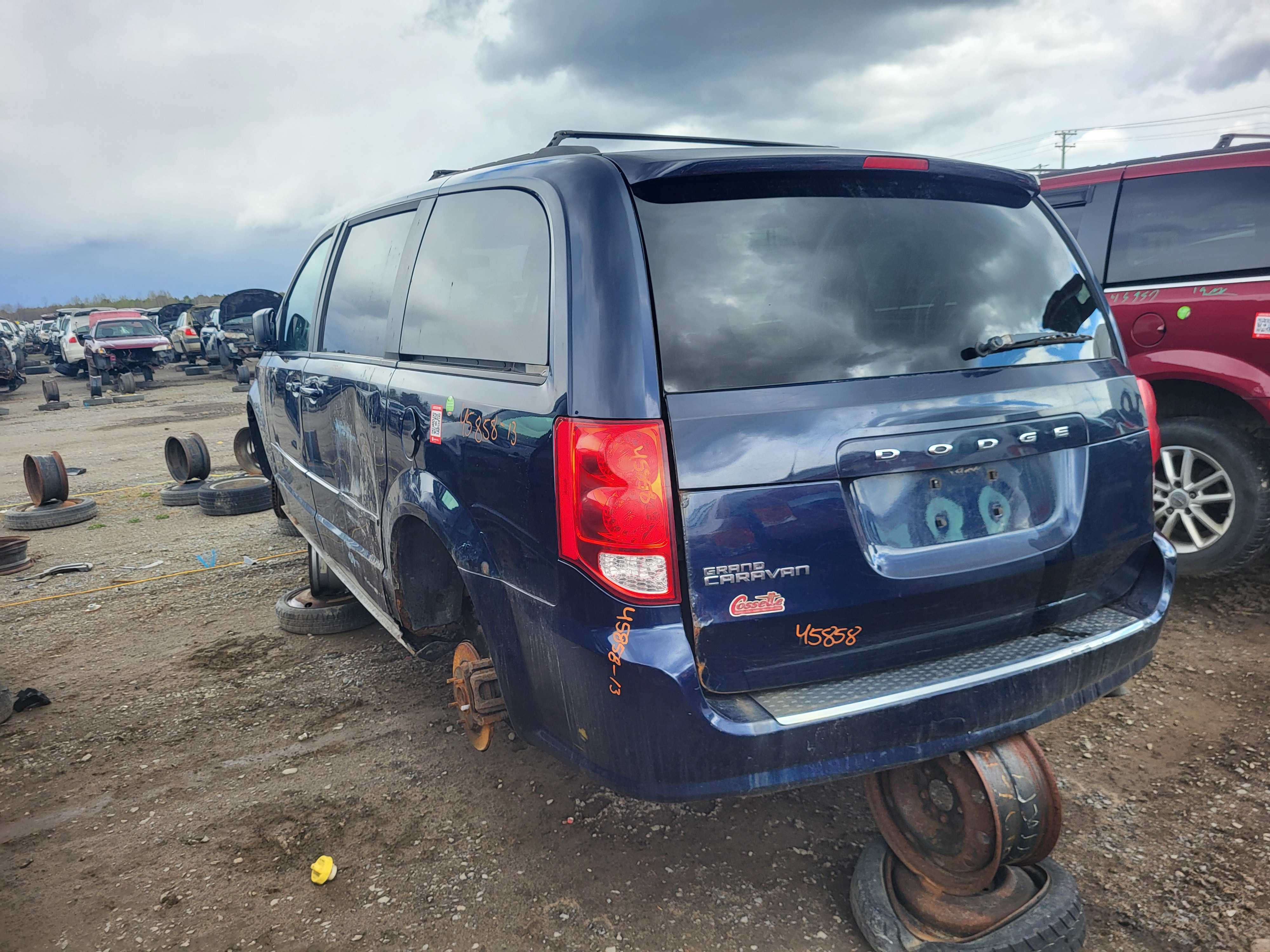 DODGE GRAND CARAVAN 2013