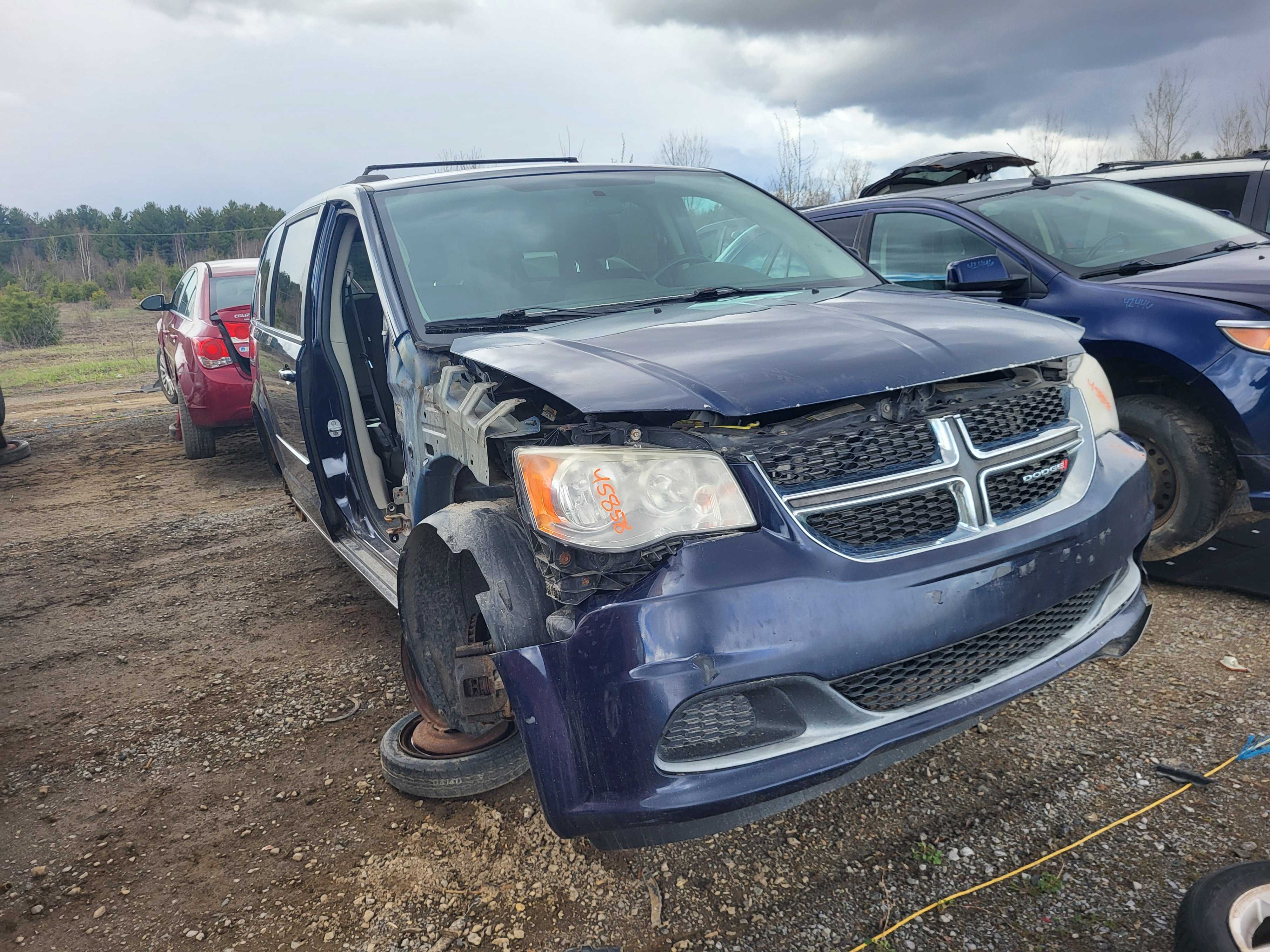 DODGE GRAND CARAVAN 2013