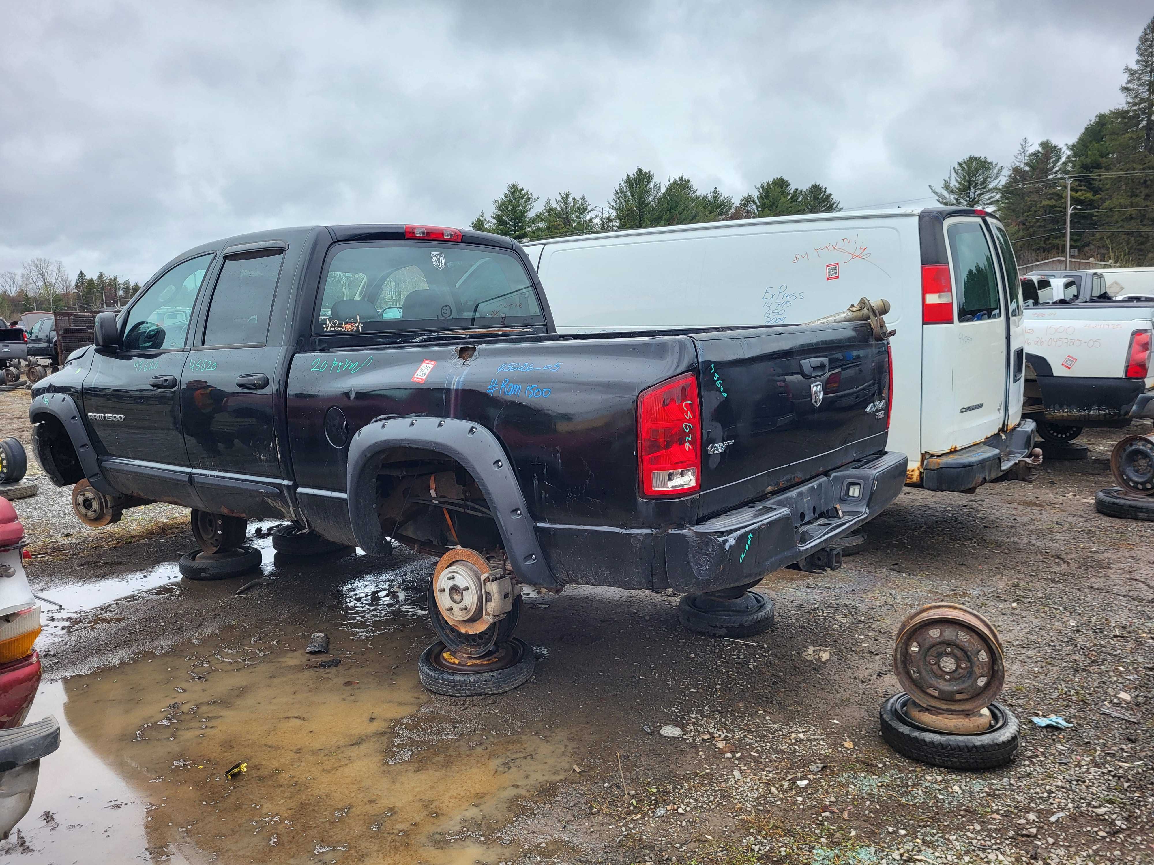 DODGE RAM 1500 2005