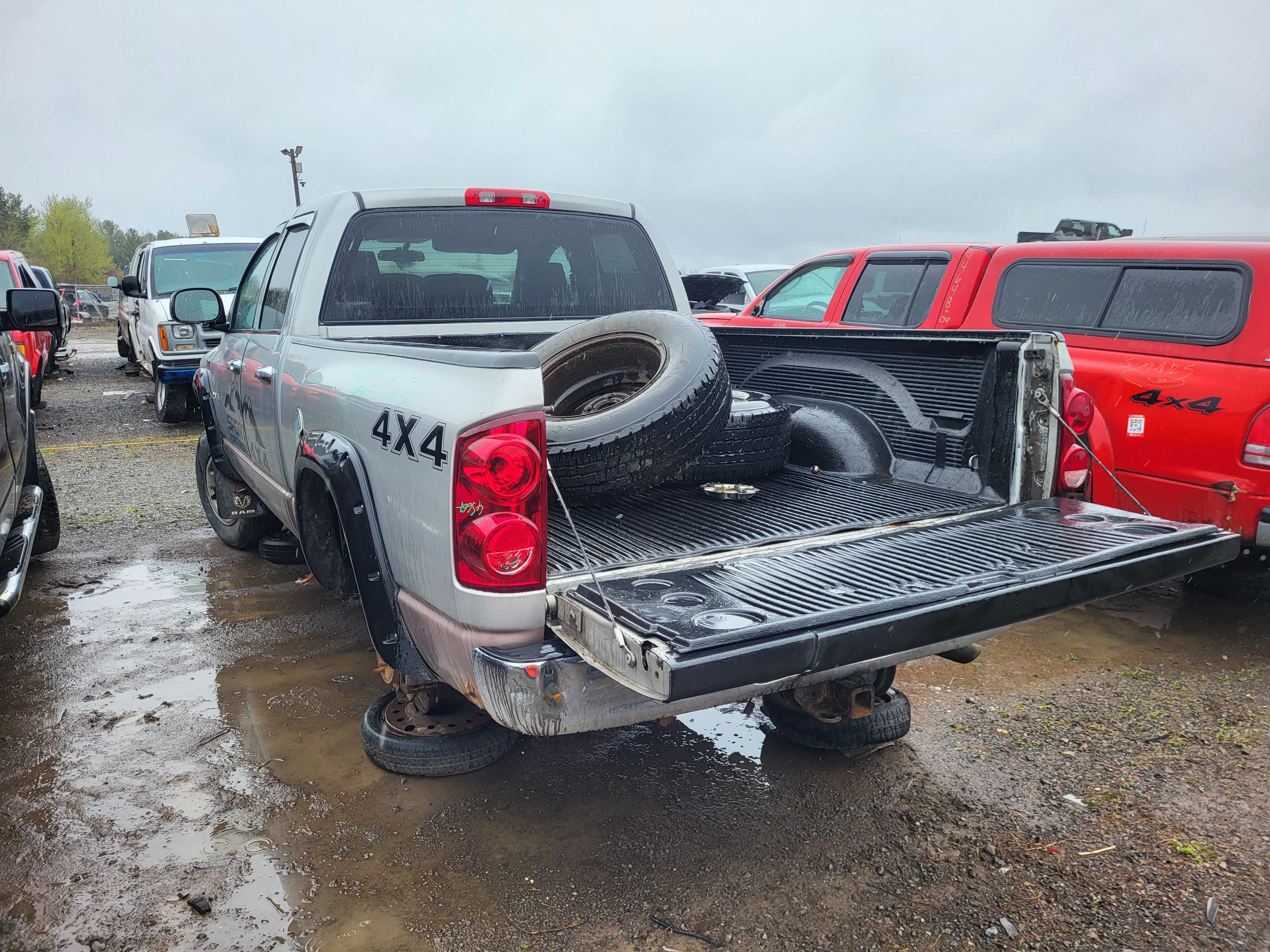DODGE RAM 1500 2008