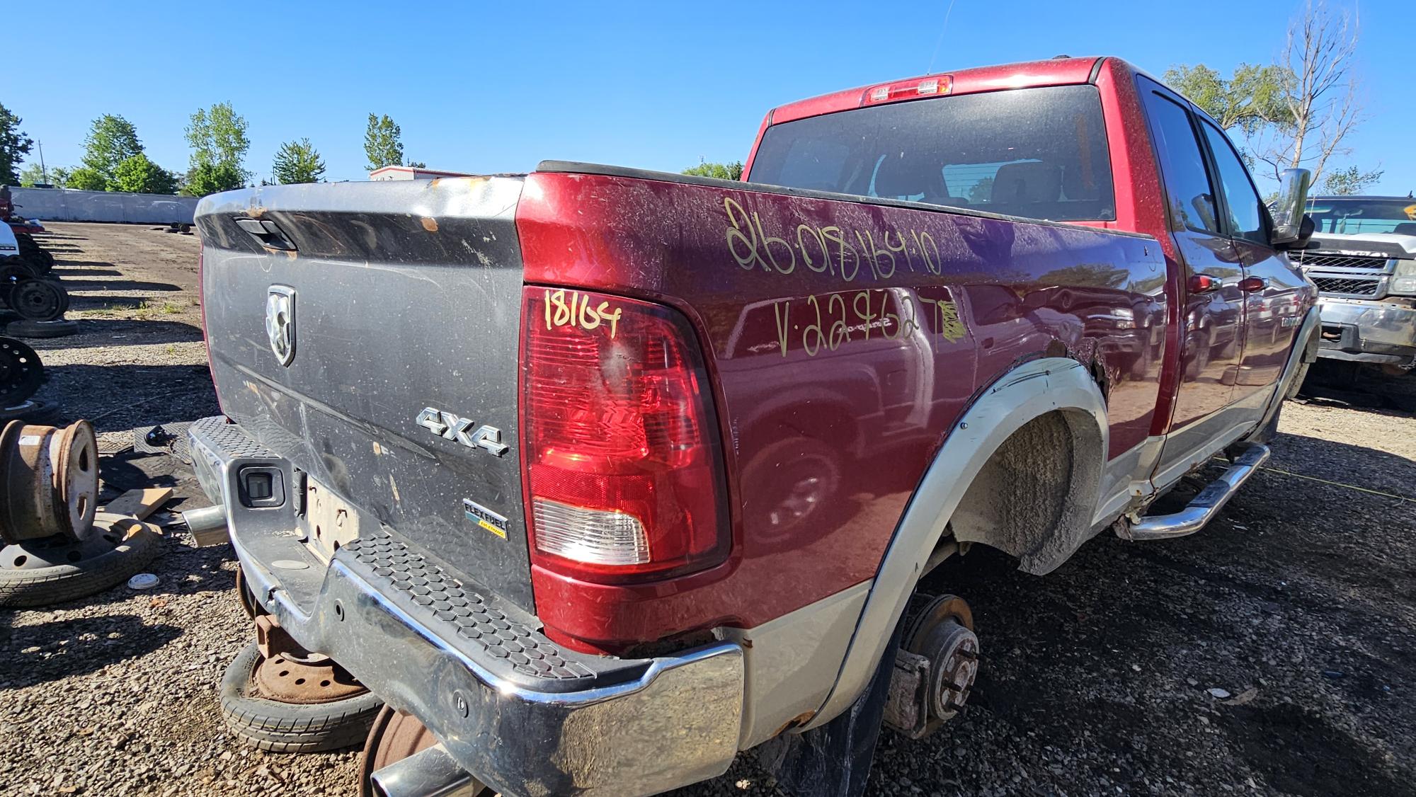 DODGE RAM 1500 2010