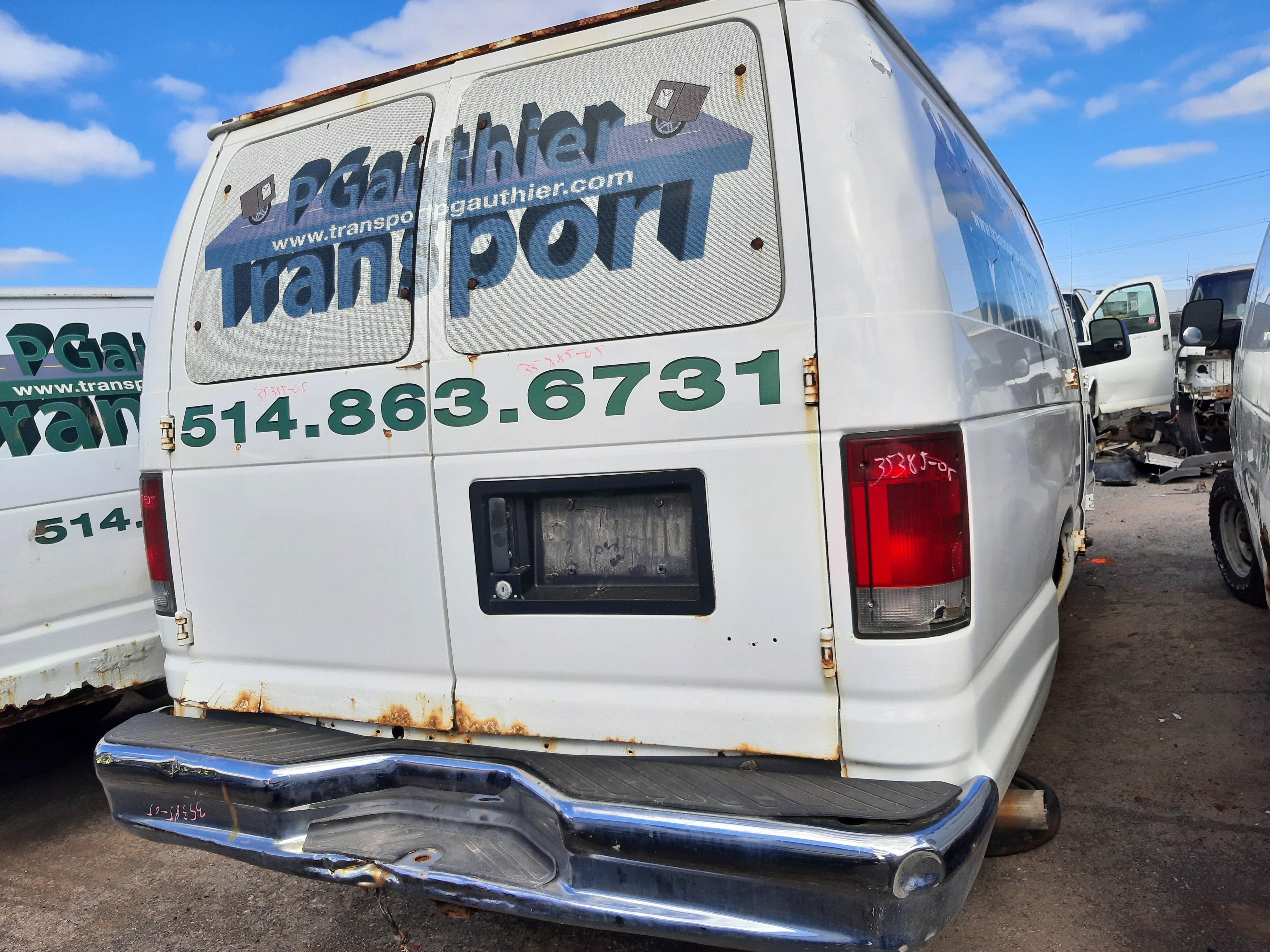 FORD ECONOLINE 2005
