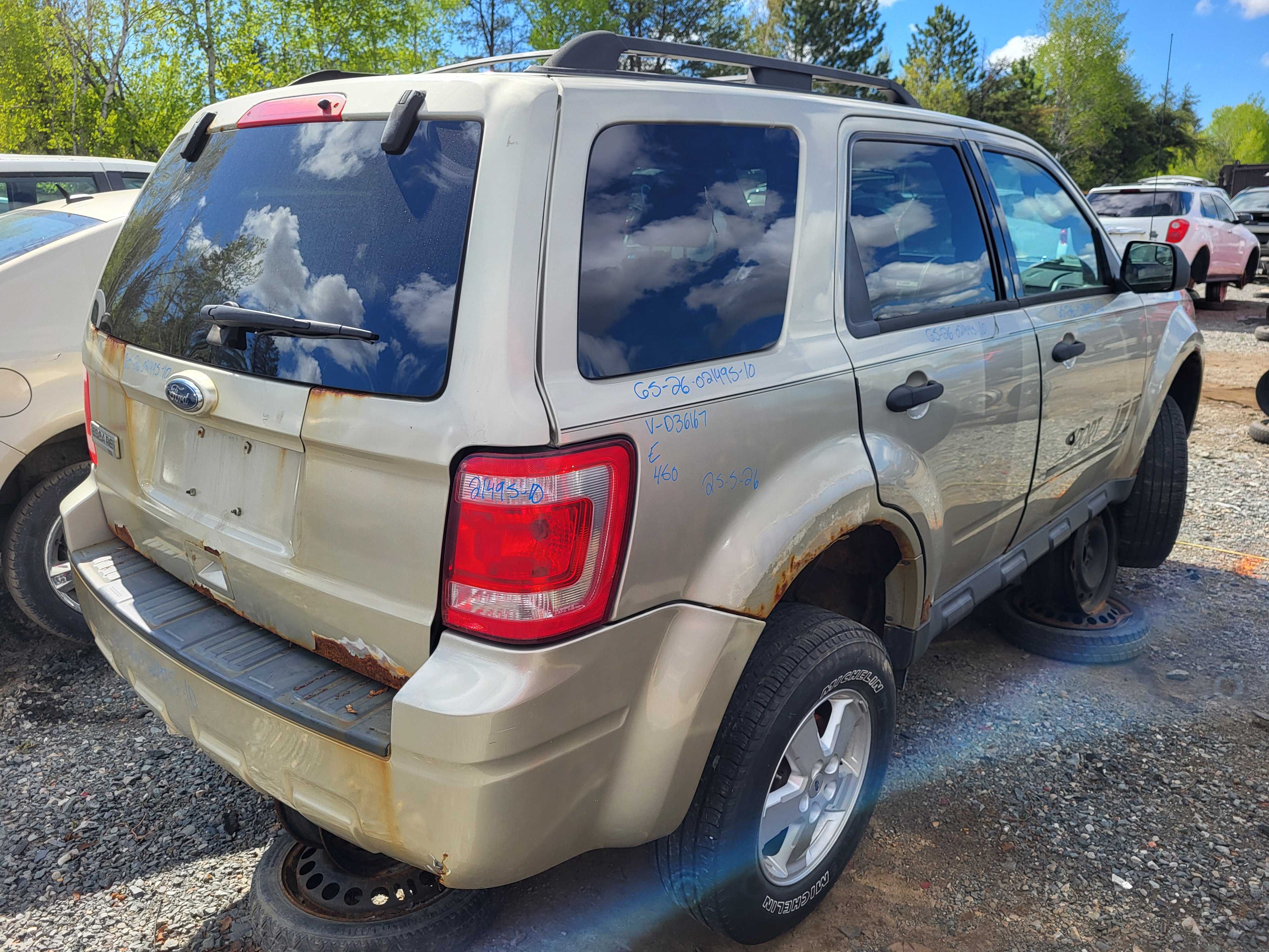 FORD ESCAPE 2010