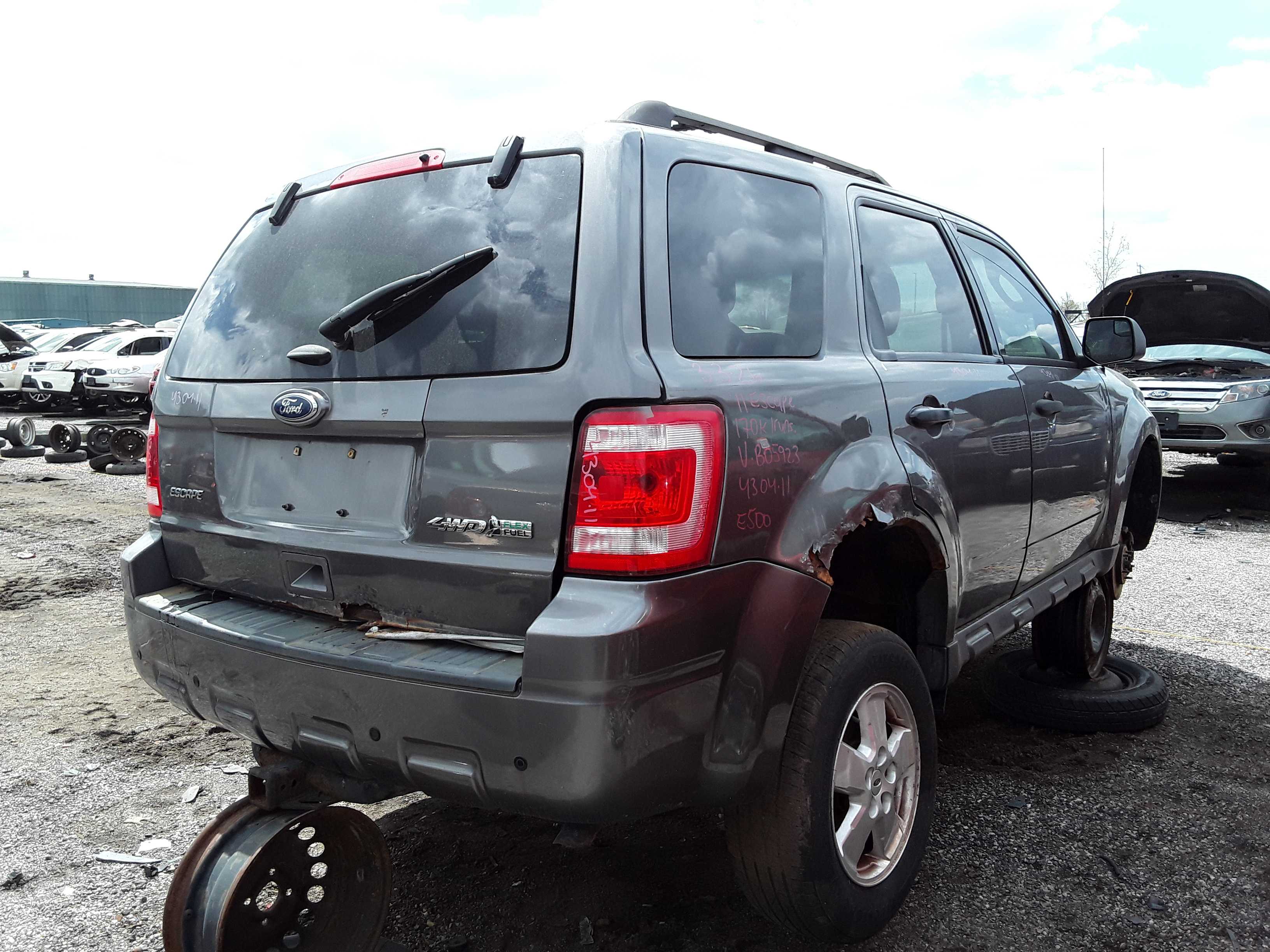 FORD ESCAPE 2011