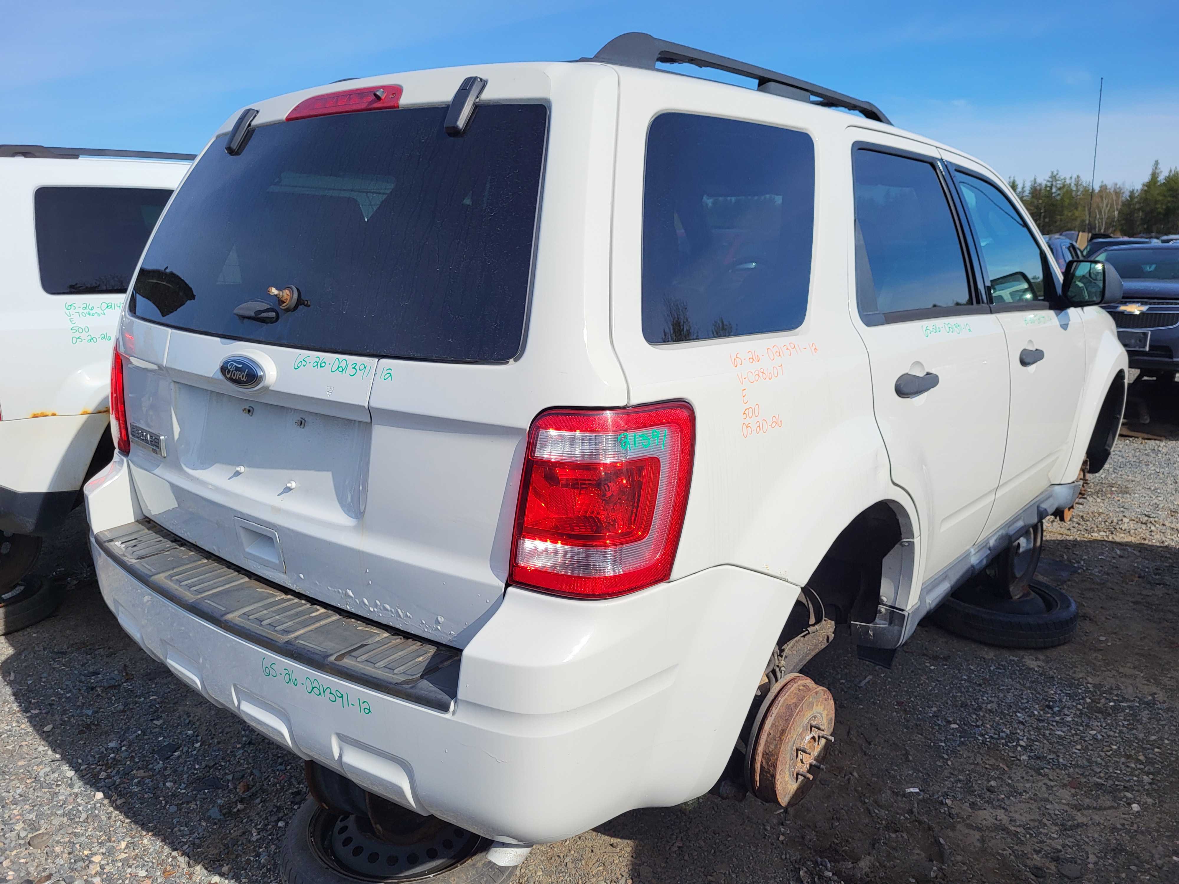 FORD ESCAPE 2012