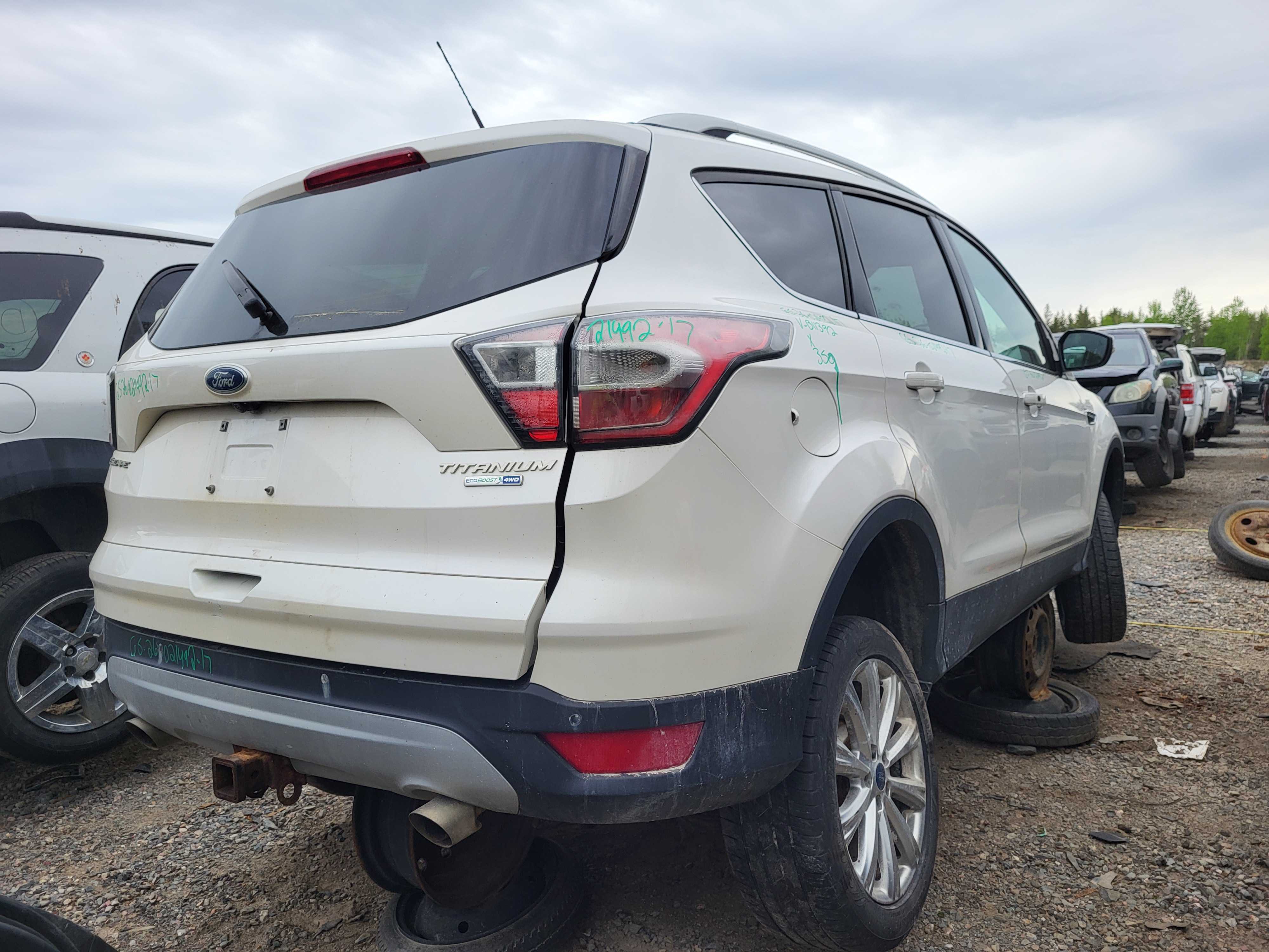 FORD ESCAPE 2017